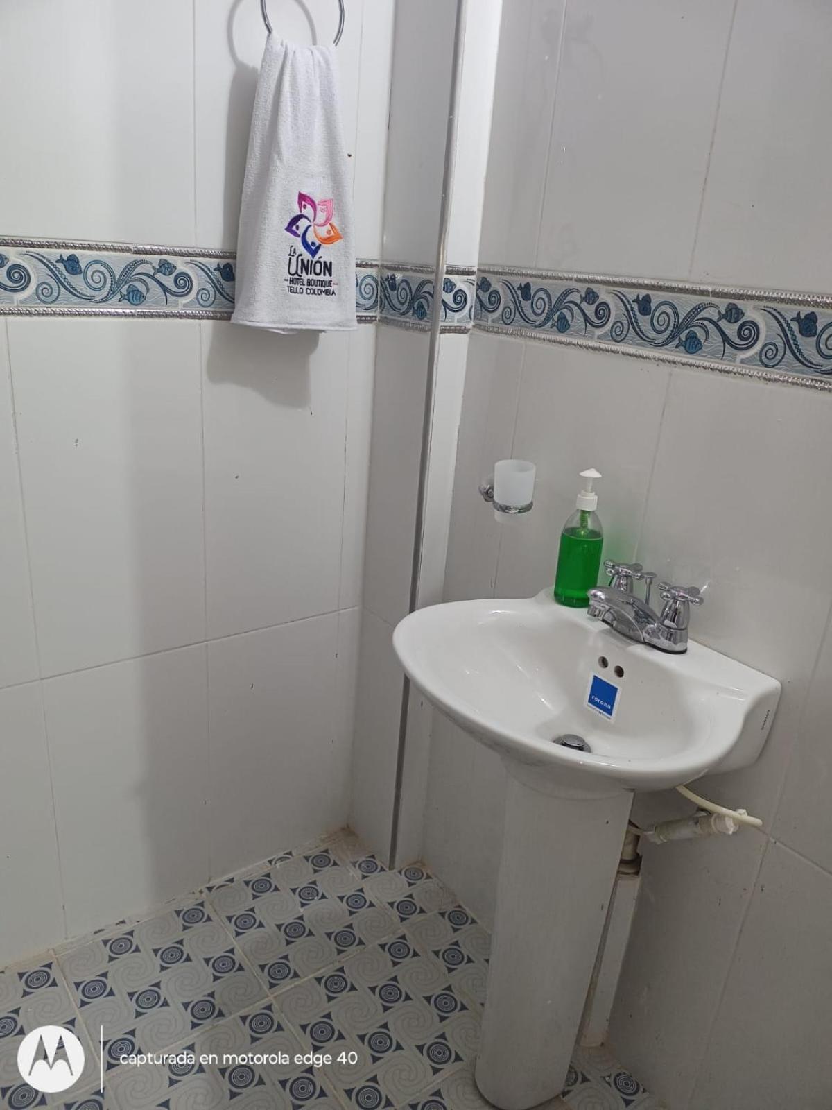 Double Room With Private Bathroom photo 3