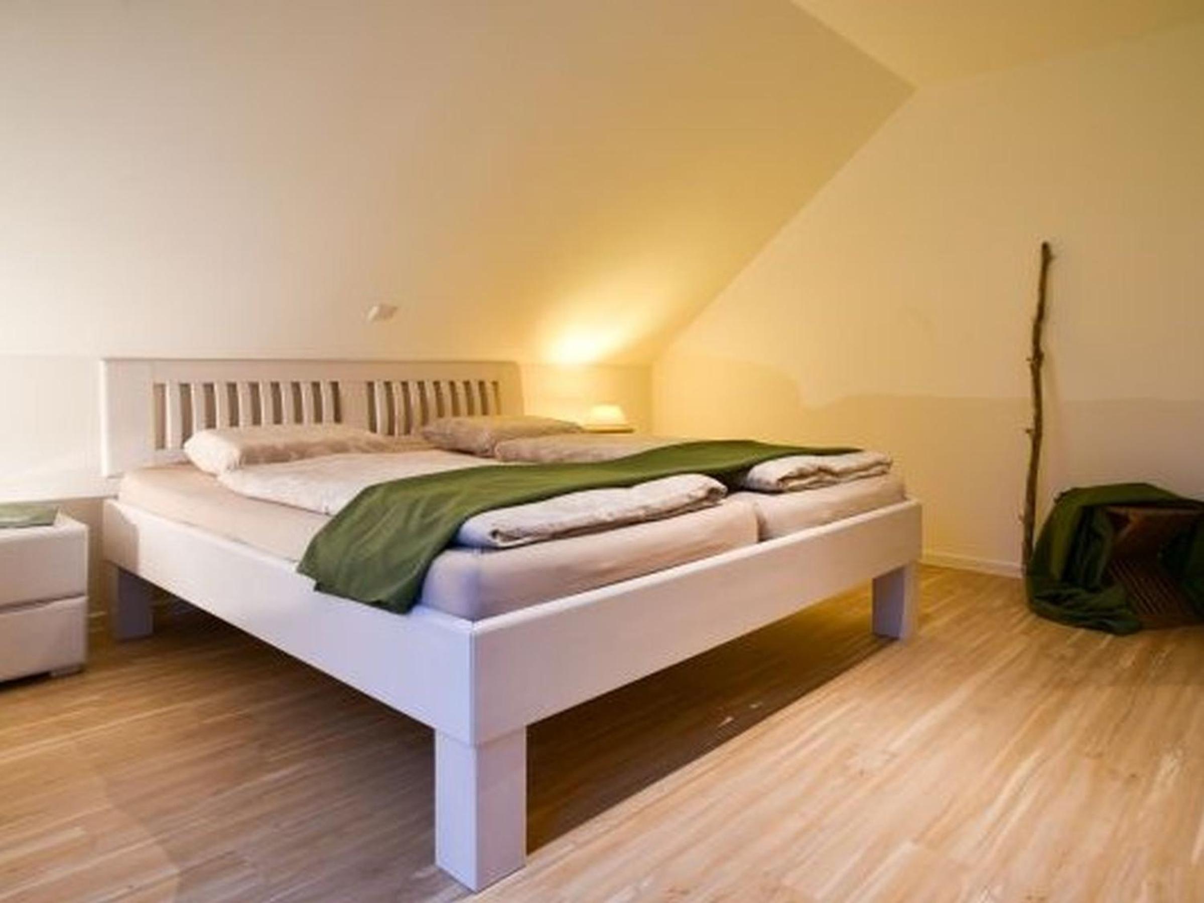 Two-Bedroom Deluxe Apartment with Garden View photo 3
