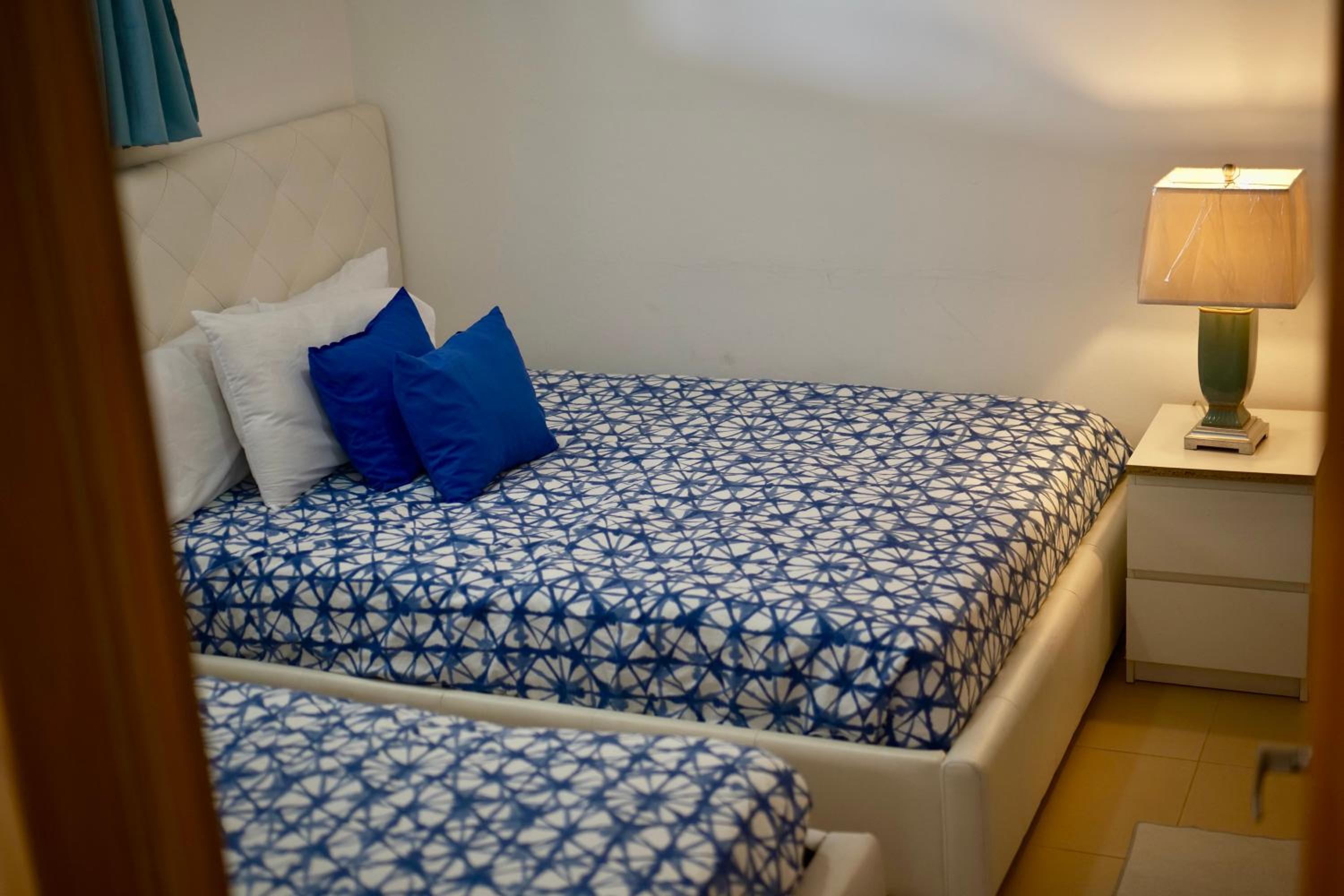 Two-Bedroom Apartment with Balcony and Sea View photo 1