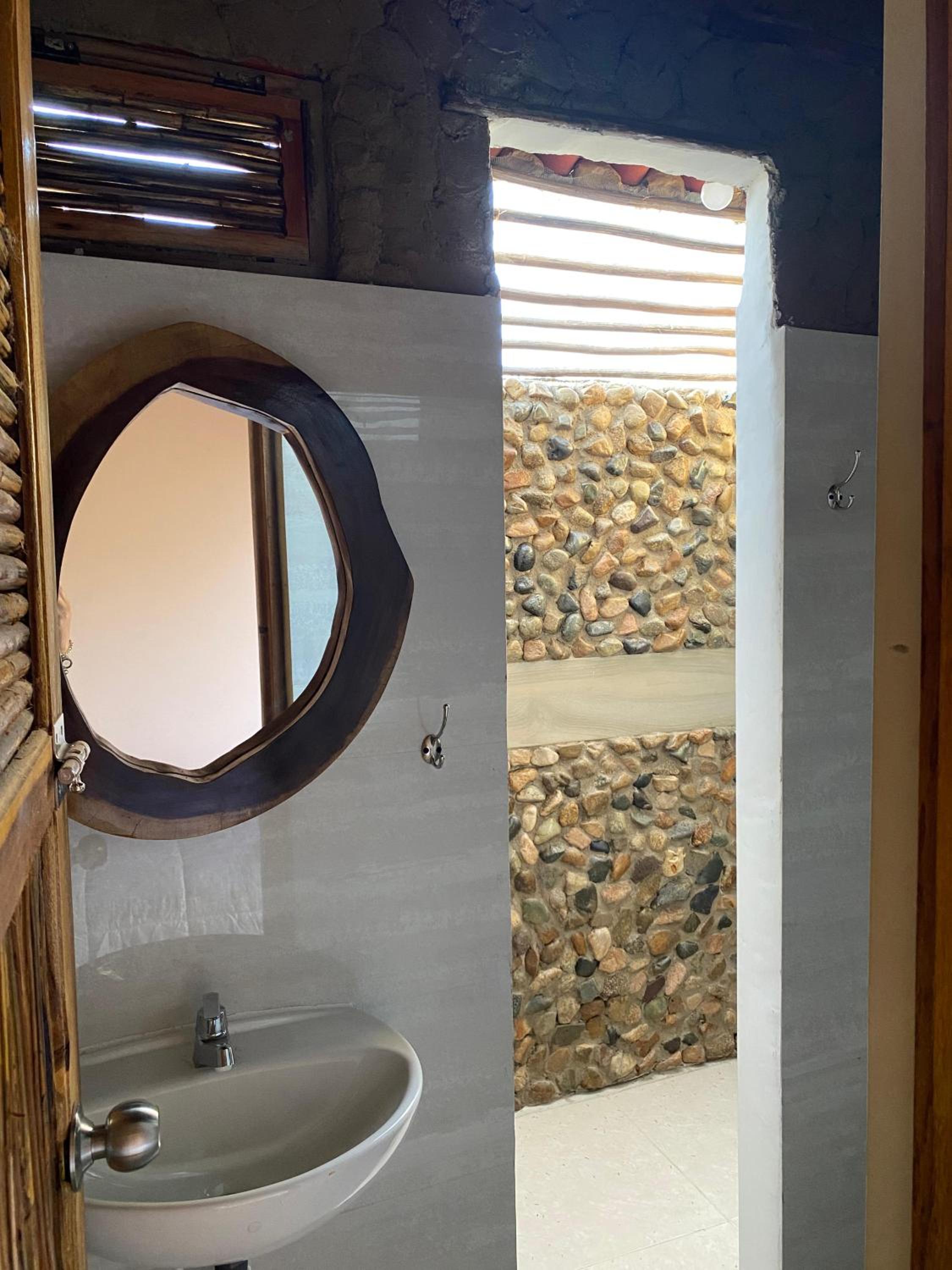 Double Room with Private Bathroom photo 3