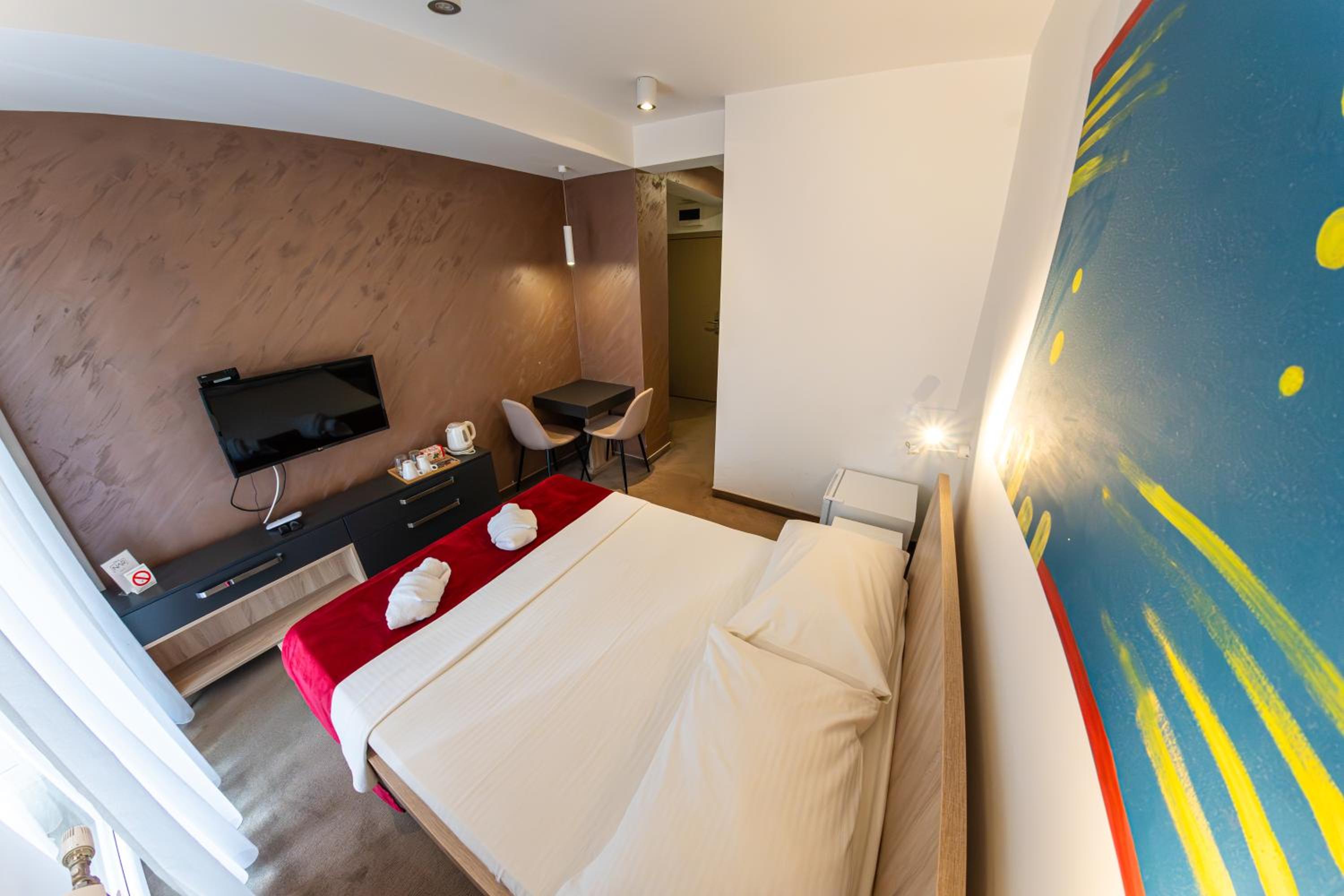 Double Room with Terrace - Photo 2