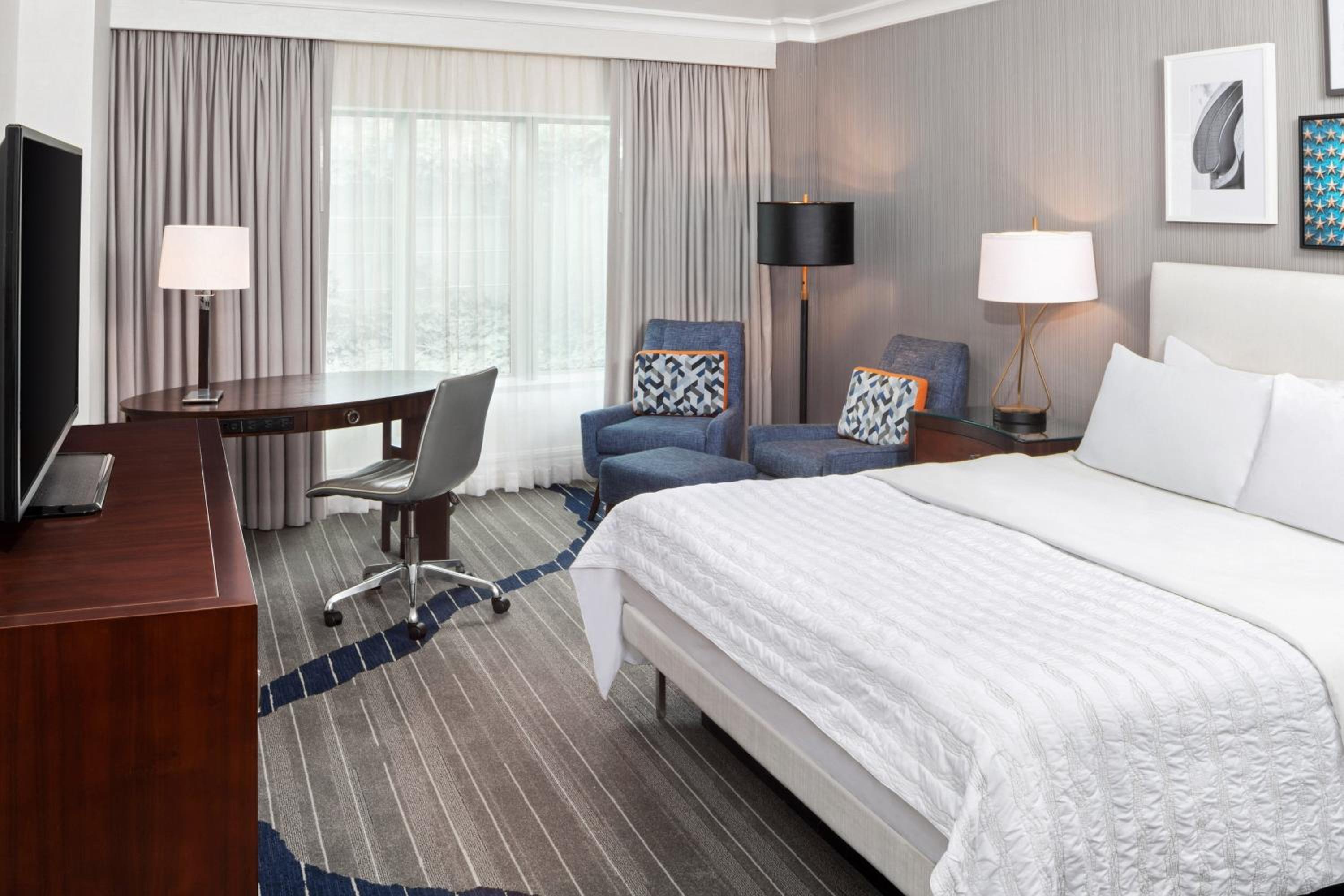 Classic King Room - Photo 5