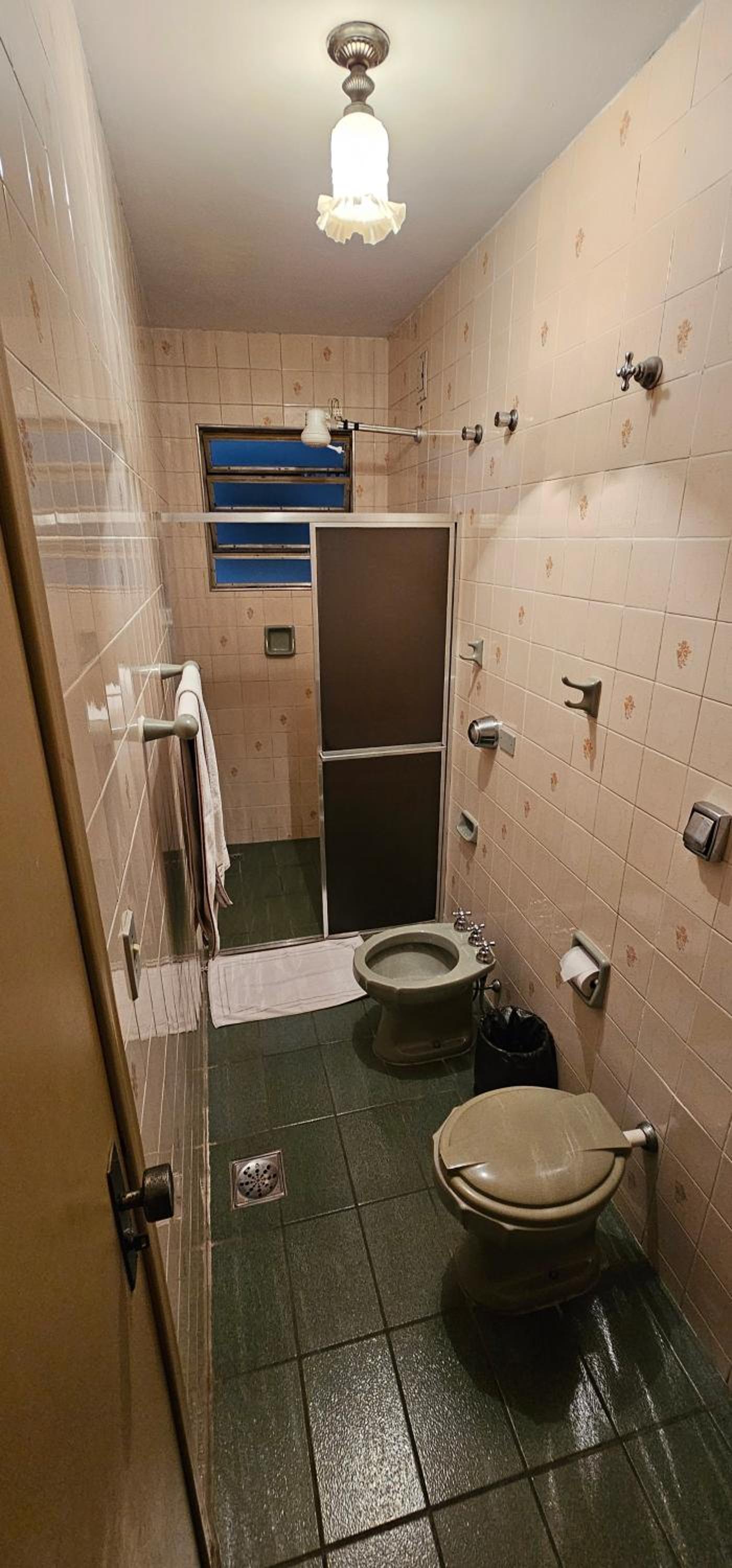 Family Room with Private Bathroom photo 3