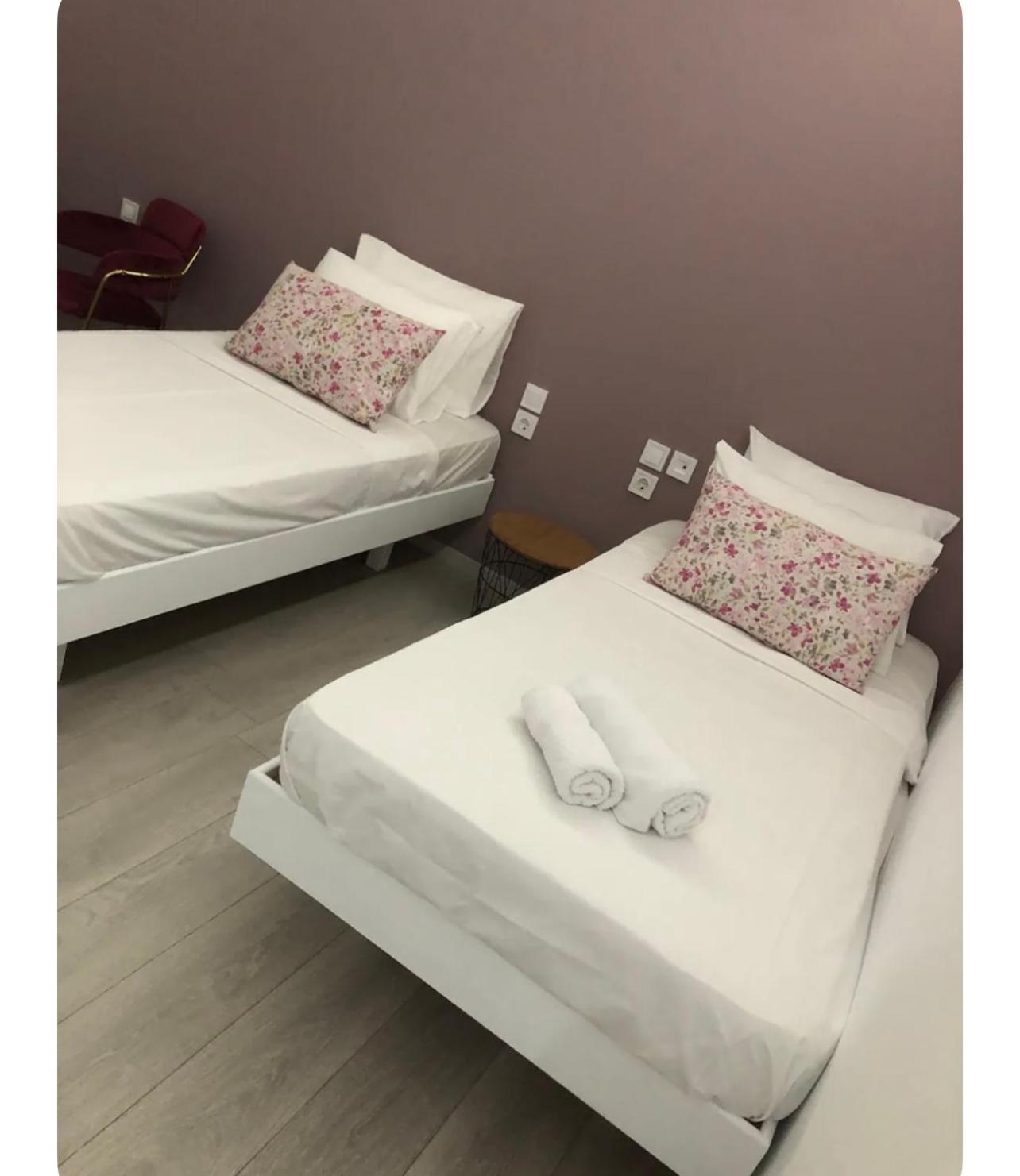 One-Bedroom Apartment with Balcony