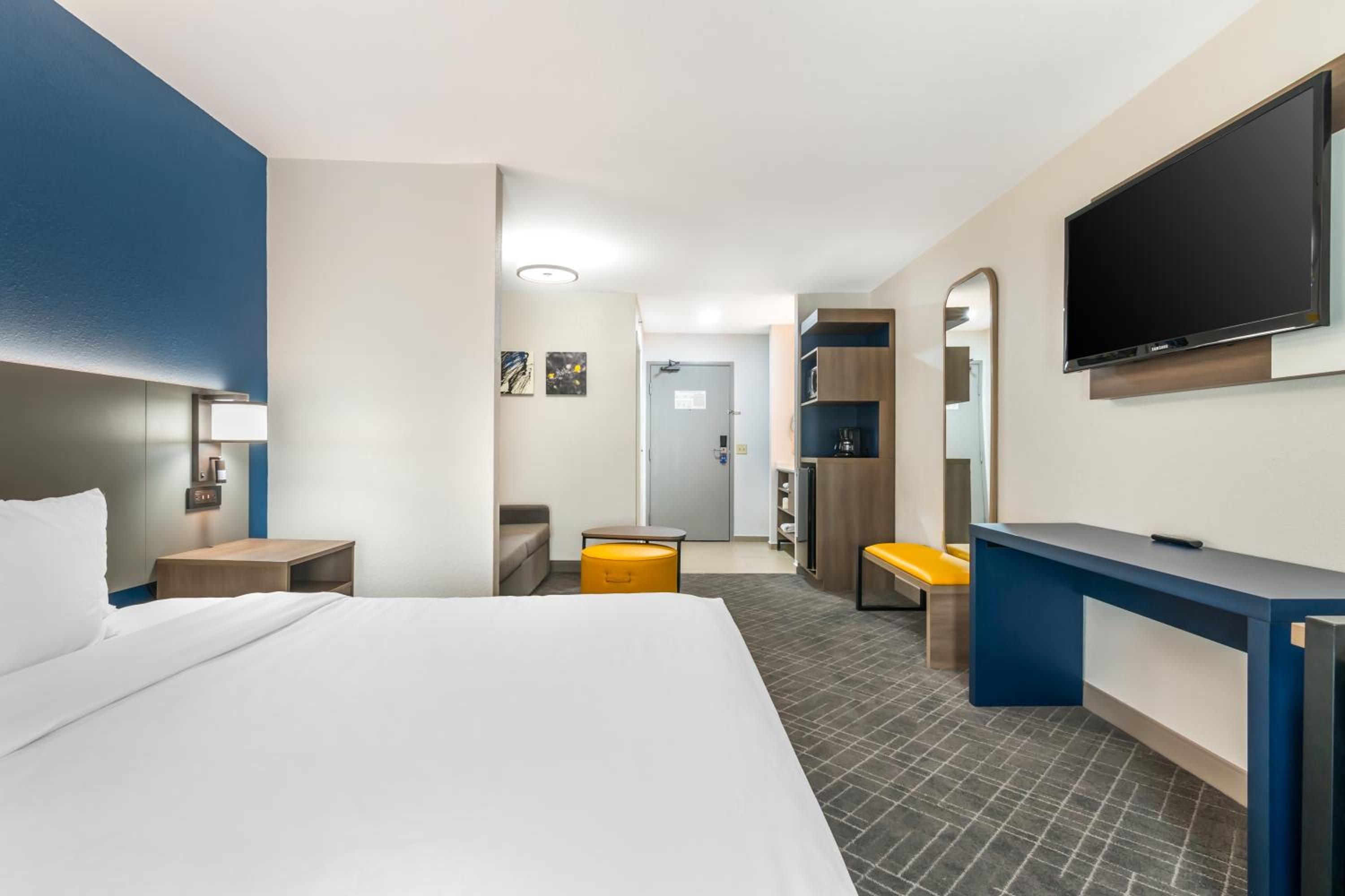 King Room - Disability Access/Non-Smoking - Photo 1