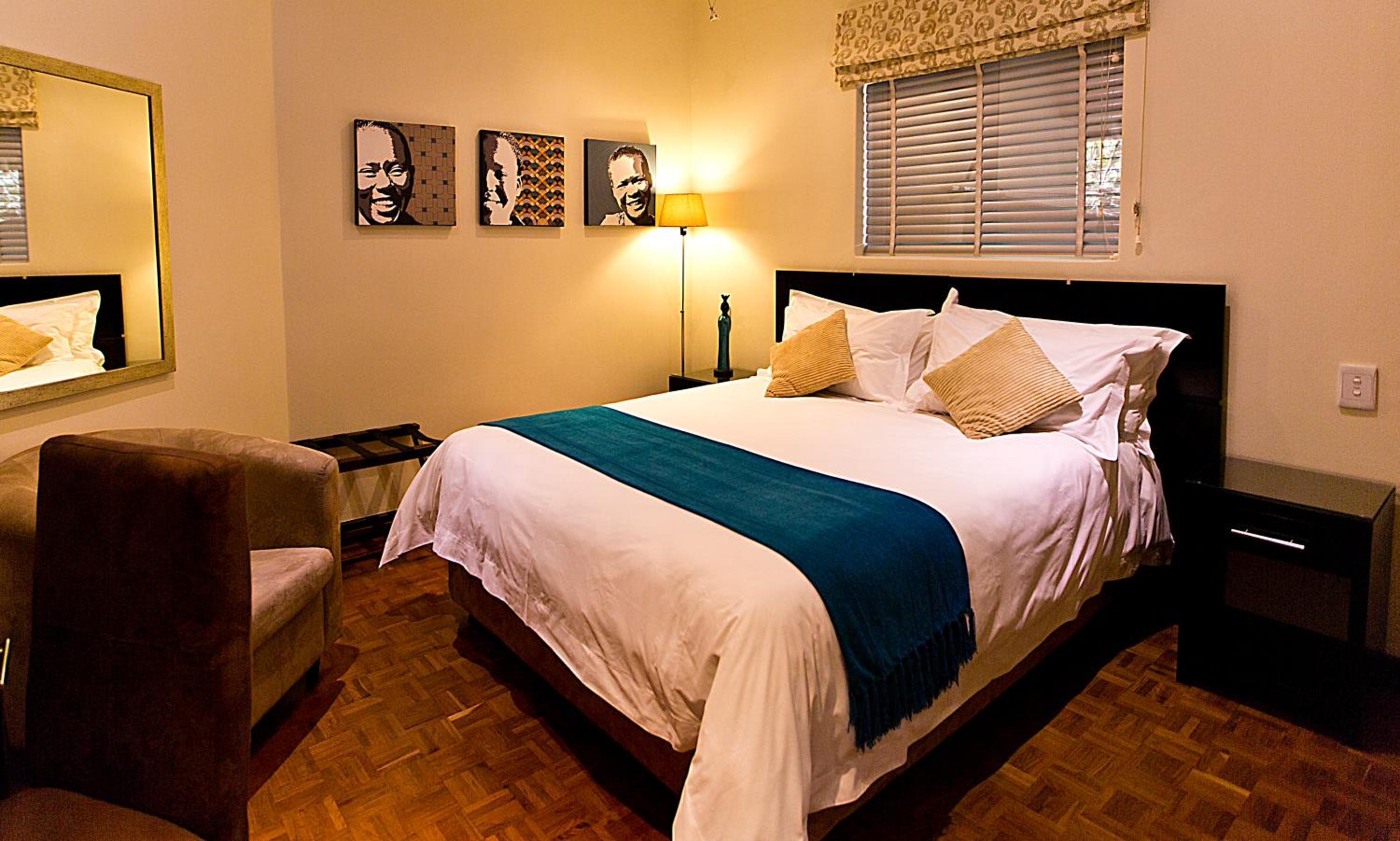 Luxury Double or Twin Room photo 2
