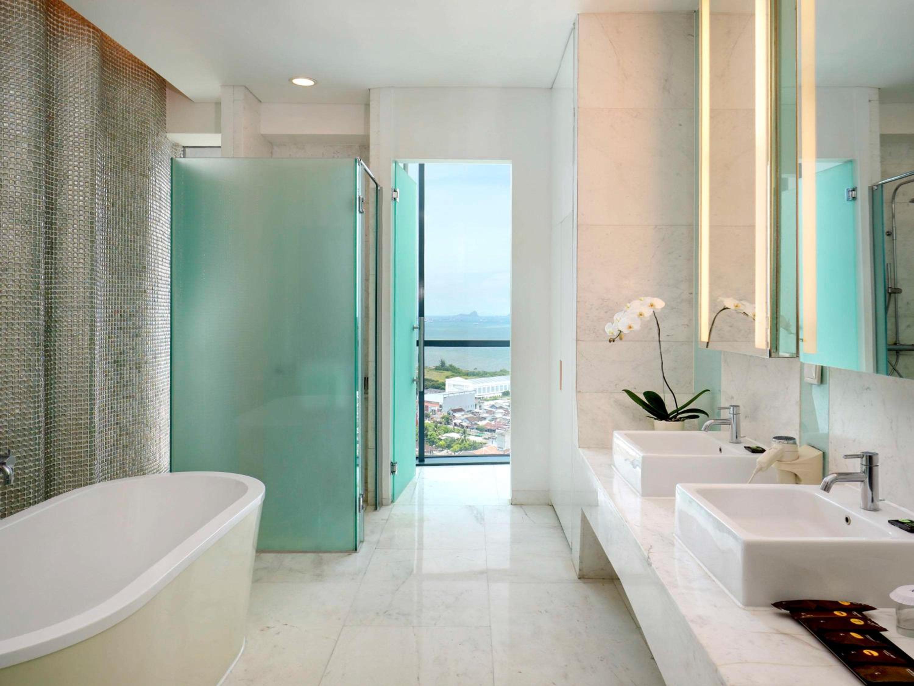 Executive Suite One King photo 2