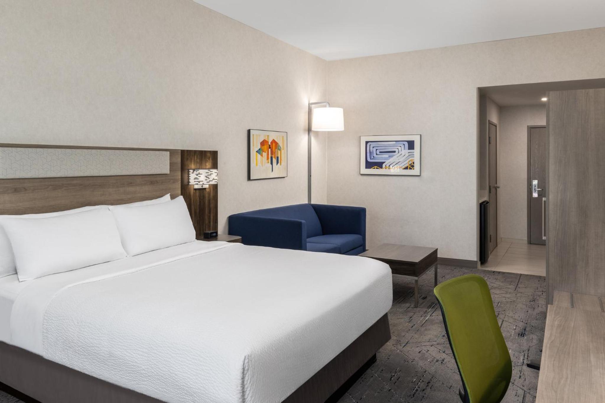 King Suite - Photo 5