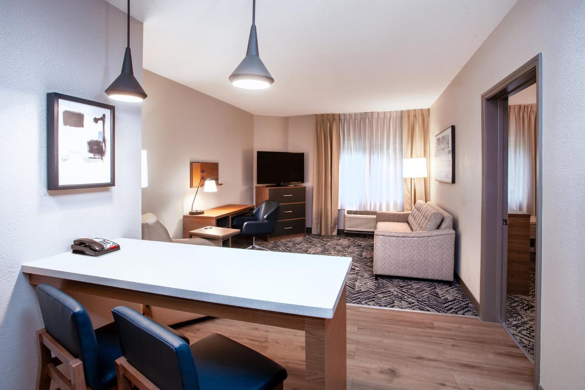 Suite - Mobility Access/Hearing Accessible