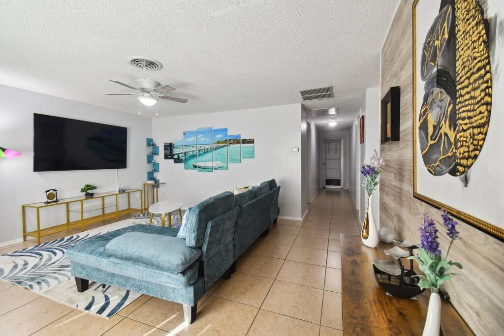 Two-Bedroom Apartment photo 1