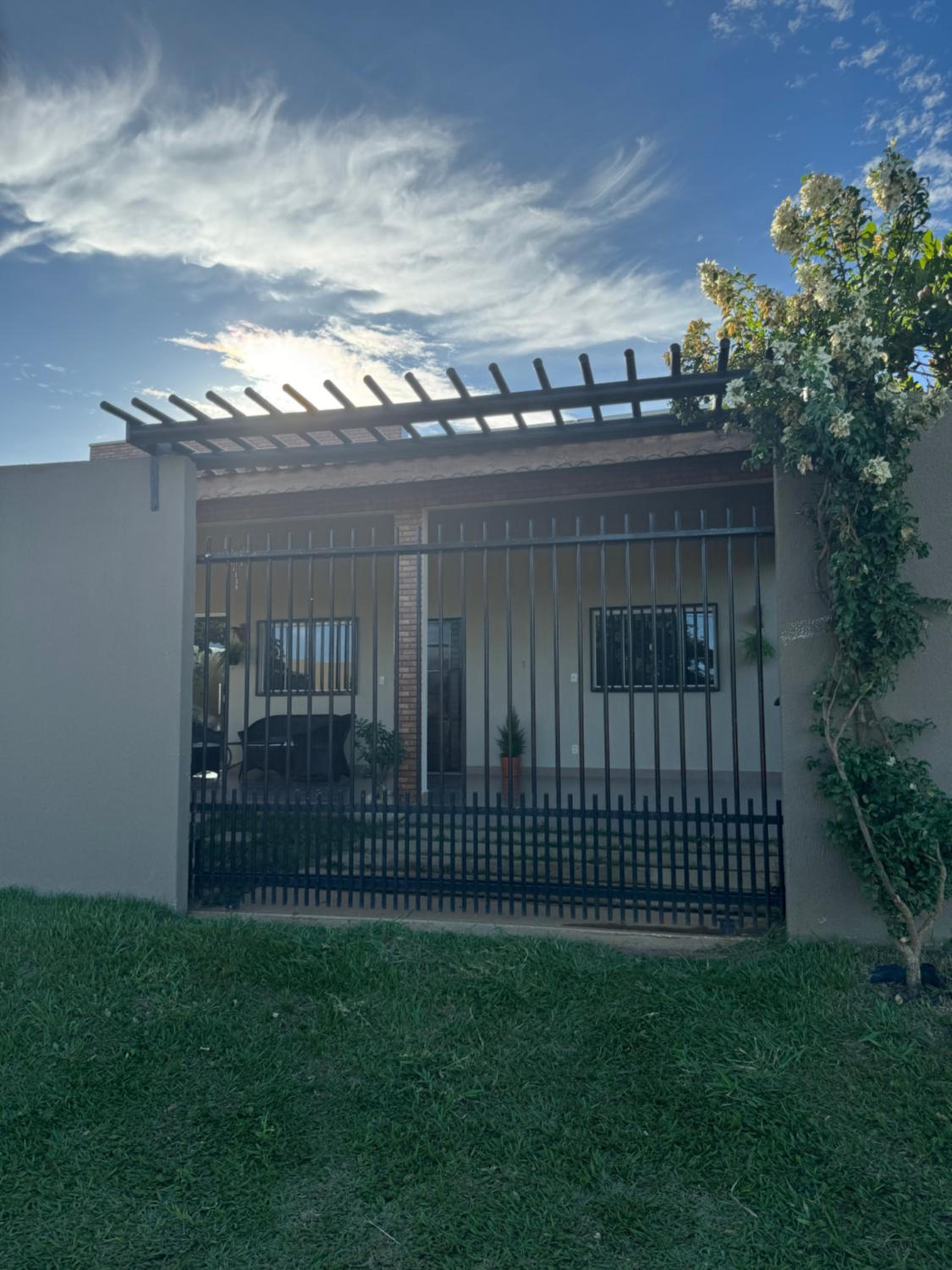 Two-Bedroom House photo 2