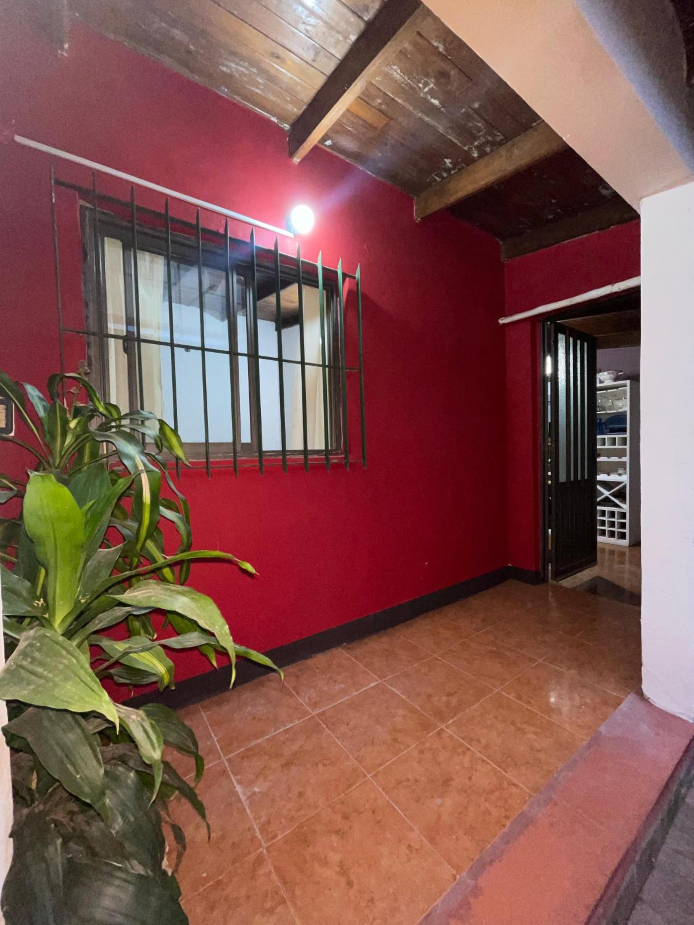 One-Bedroom House photo 2