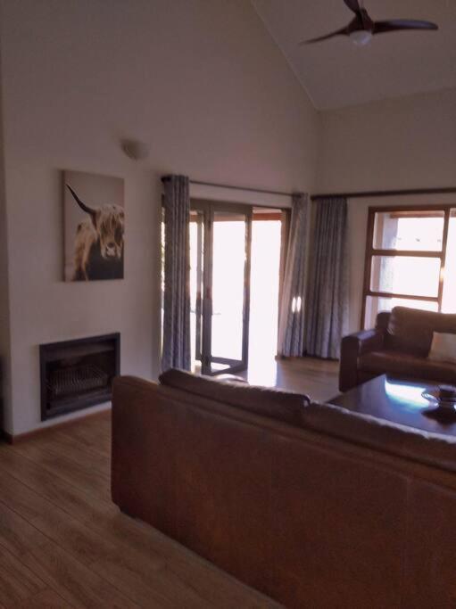 Villa photo 3