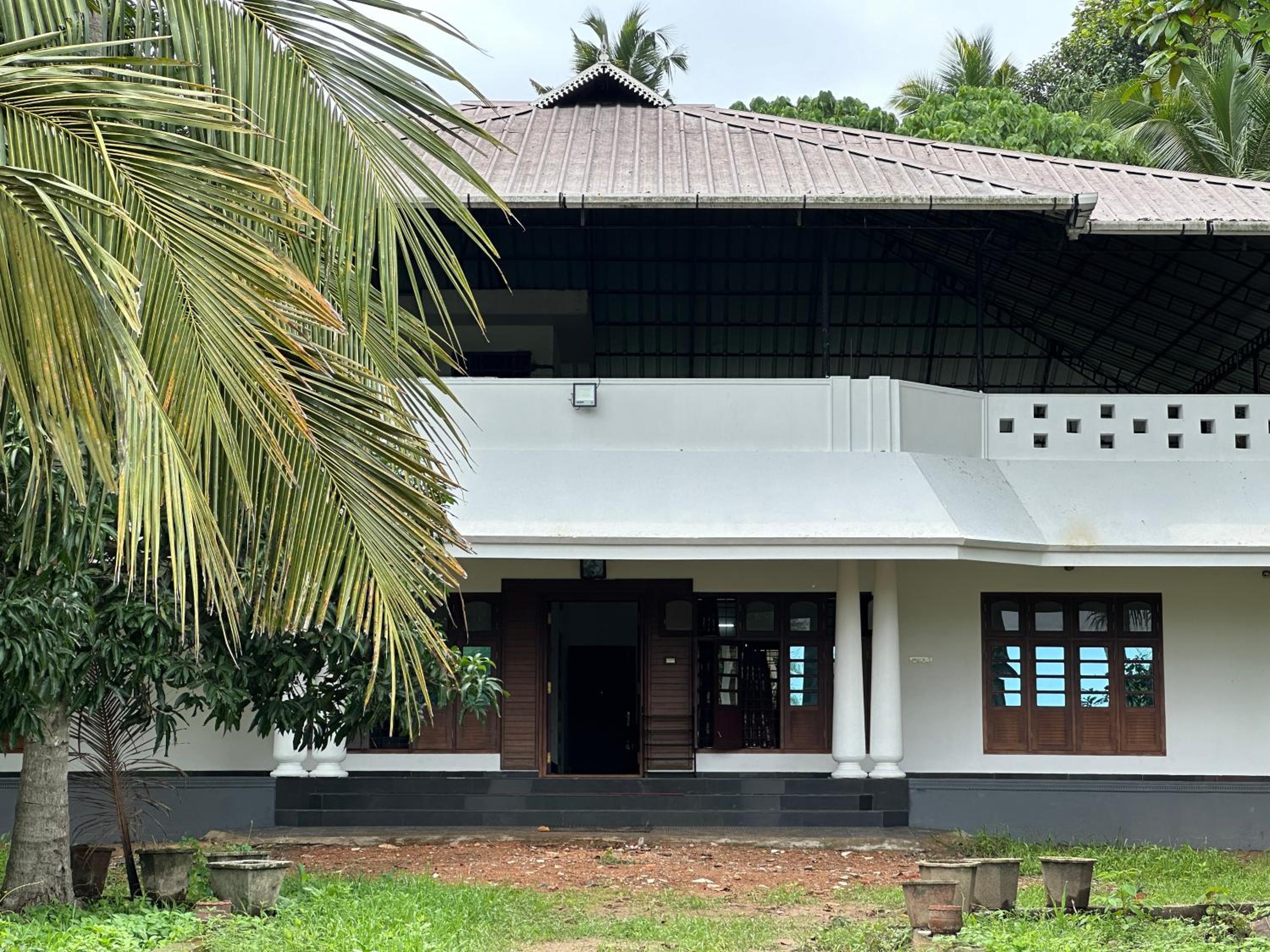 Two-Bedroom House photo 3