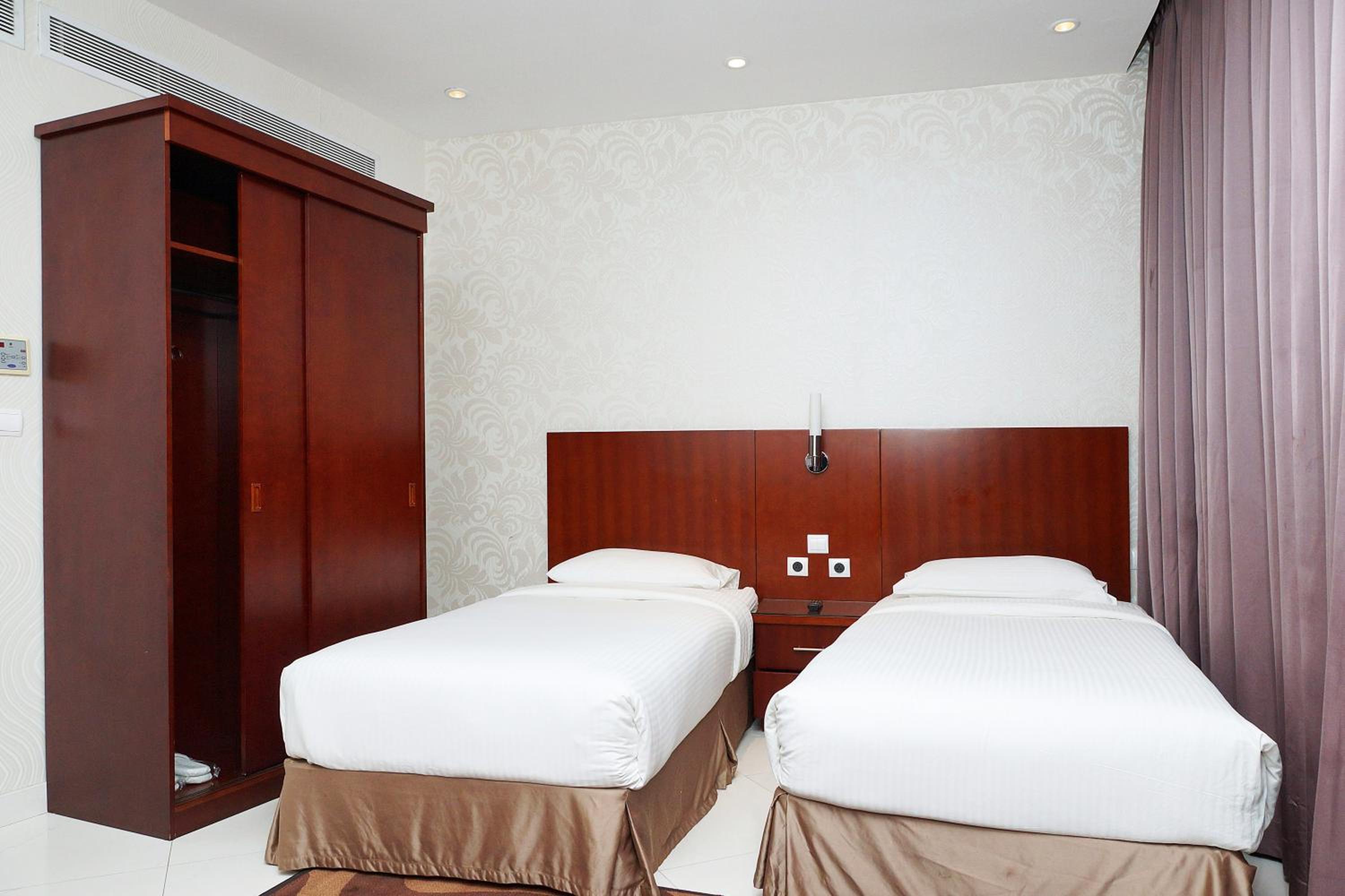 Executive Suite photo 1