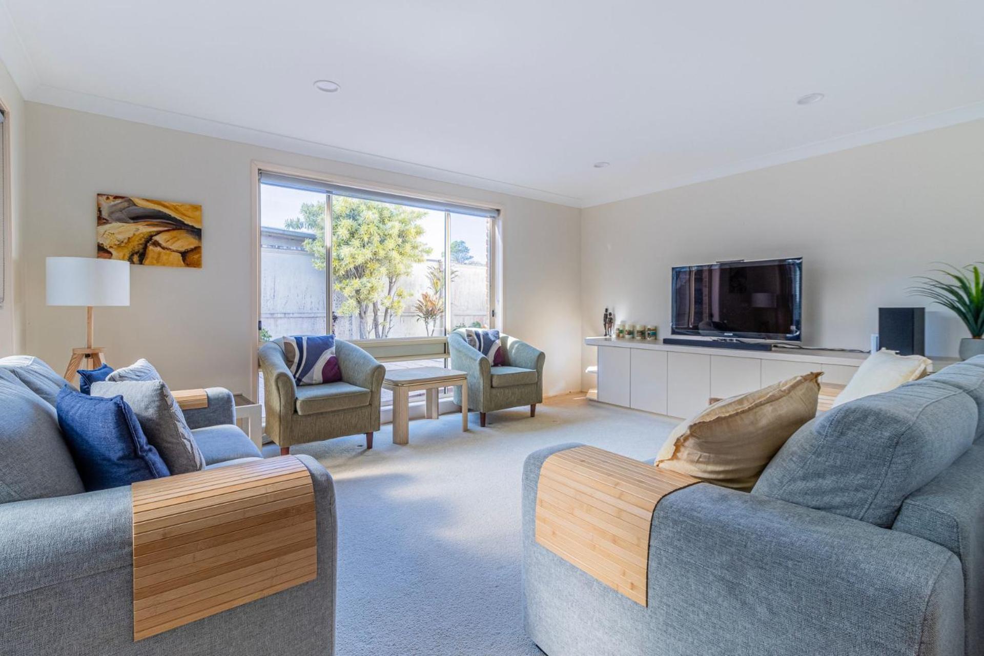 Four-Bedroom House photo 1