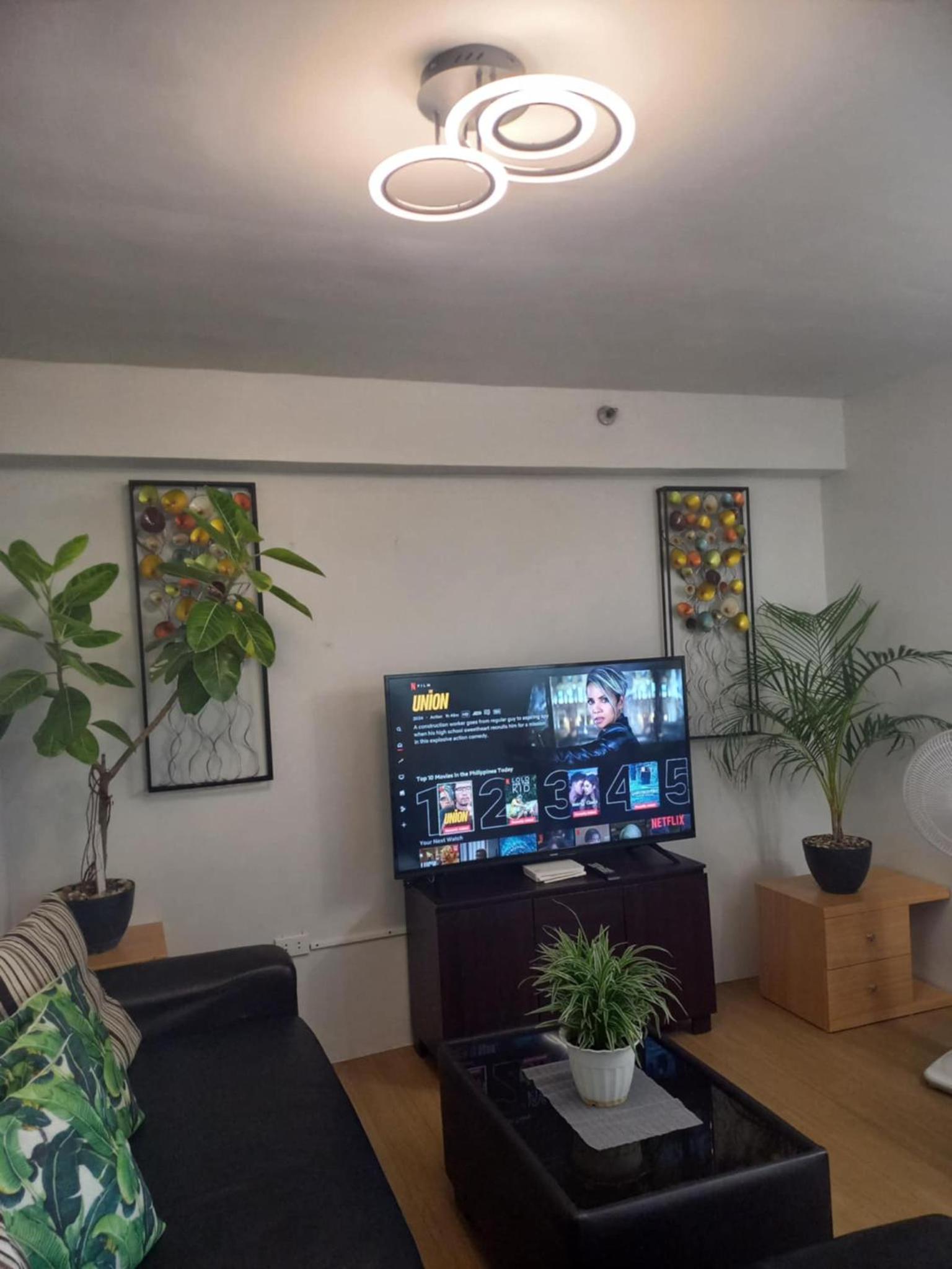 Two-Bedroom Apartment - Photo 6