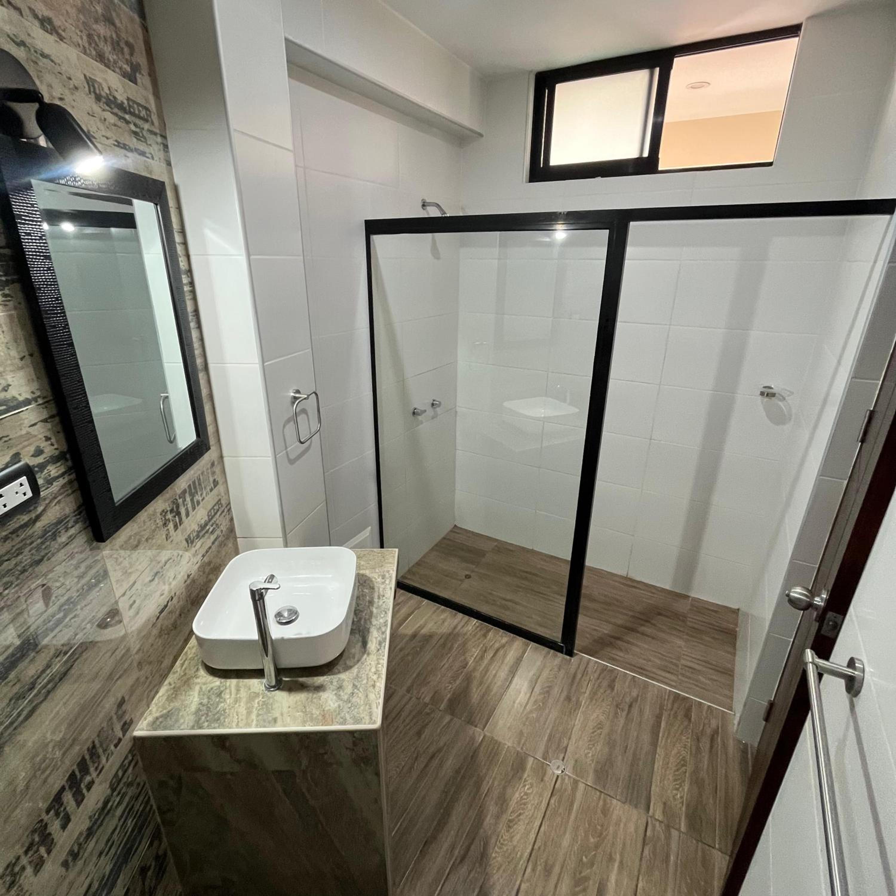 Deluxe Double Room with Two Double Beds photo 2