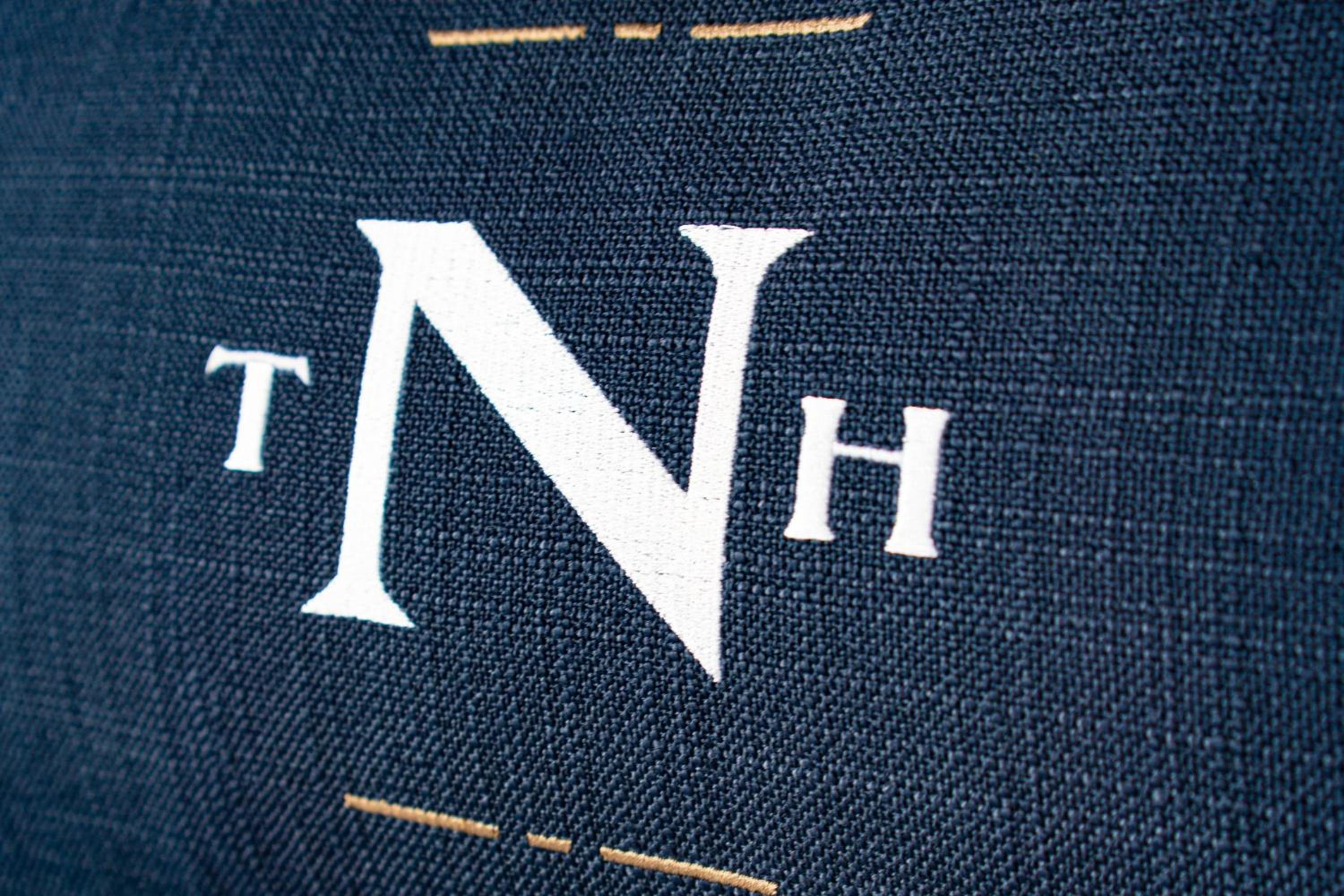 Guest Room, 1 King - Photo 6