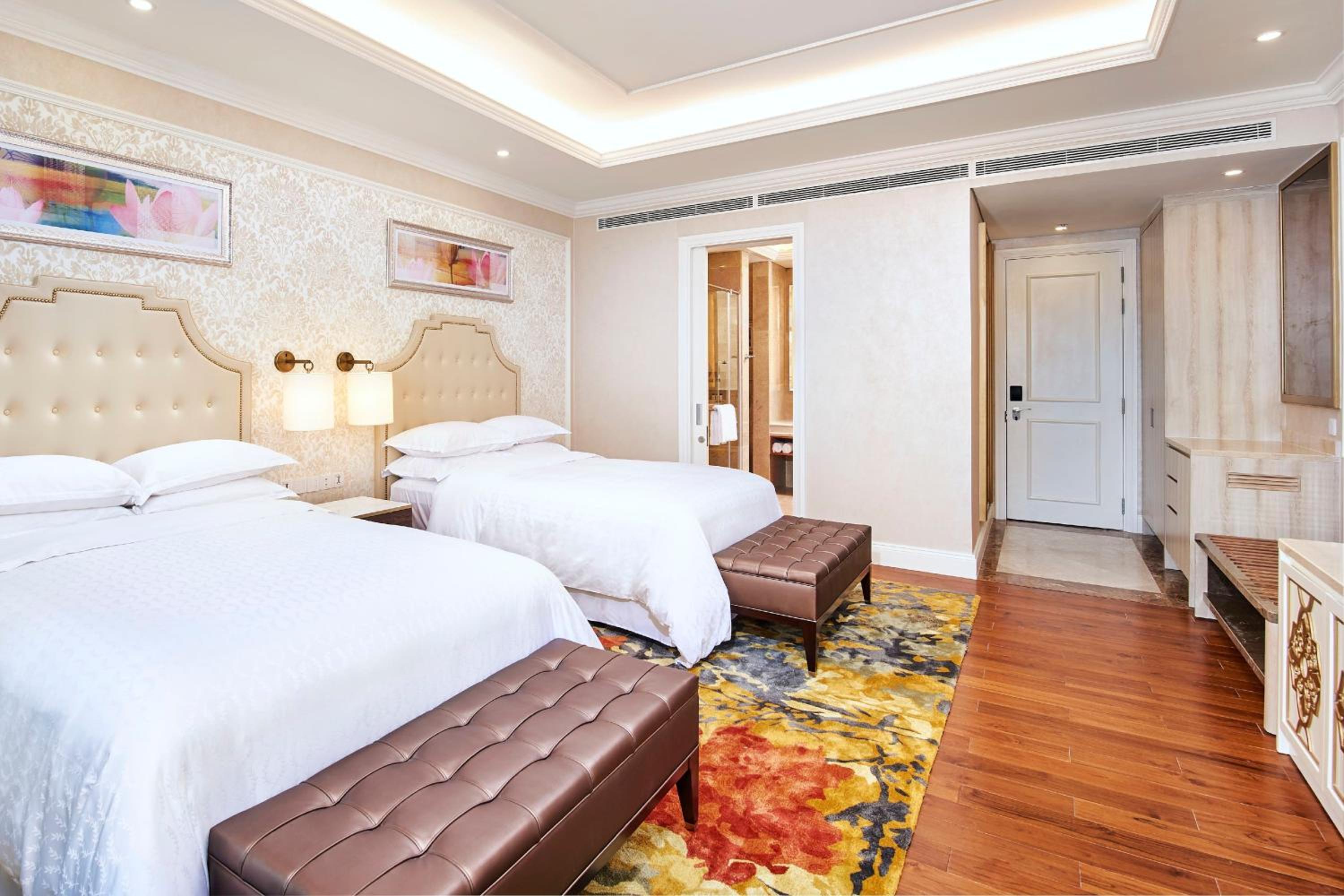Deluxe, Guest room, 2 Twin, Bay view photo 3