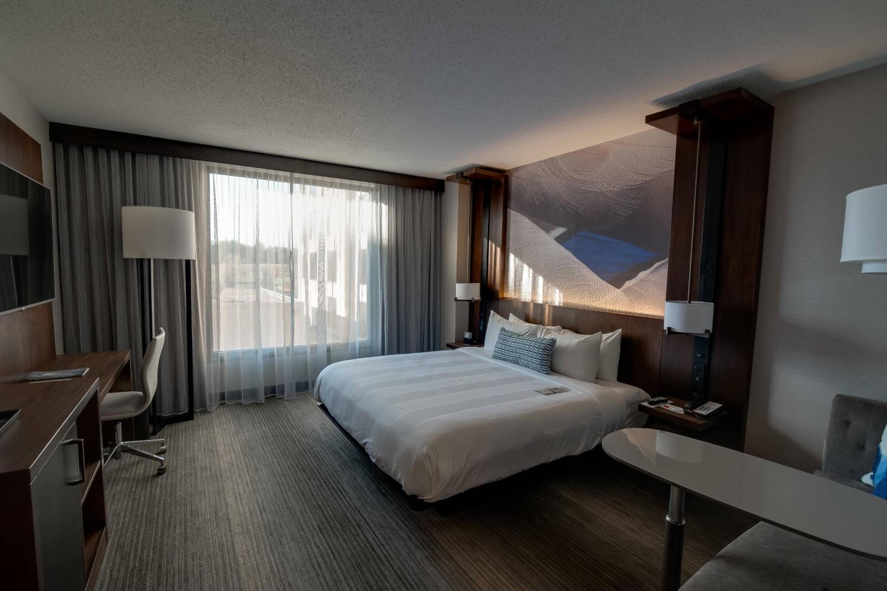 King Room - Club Access - Photo 5