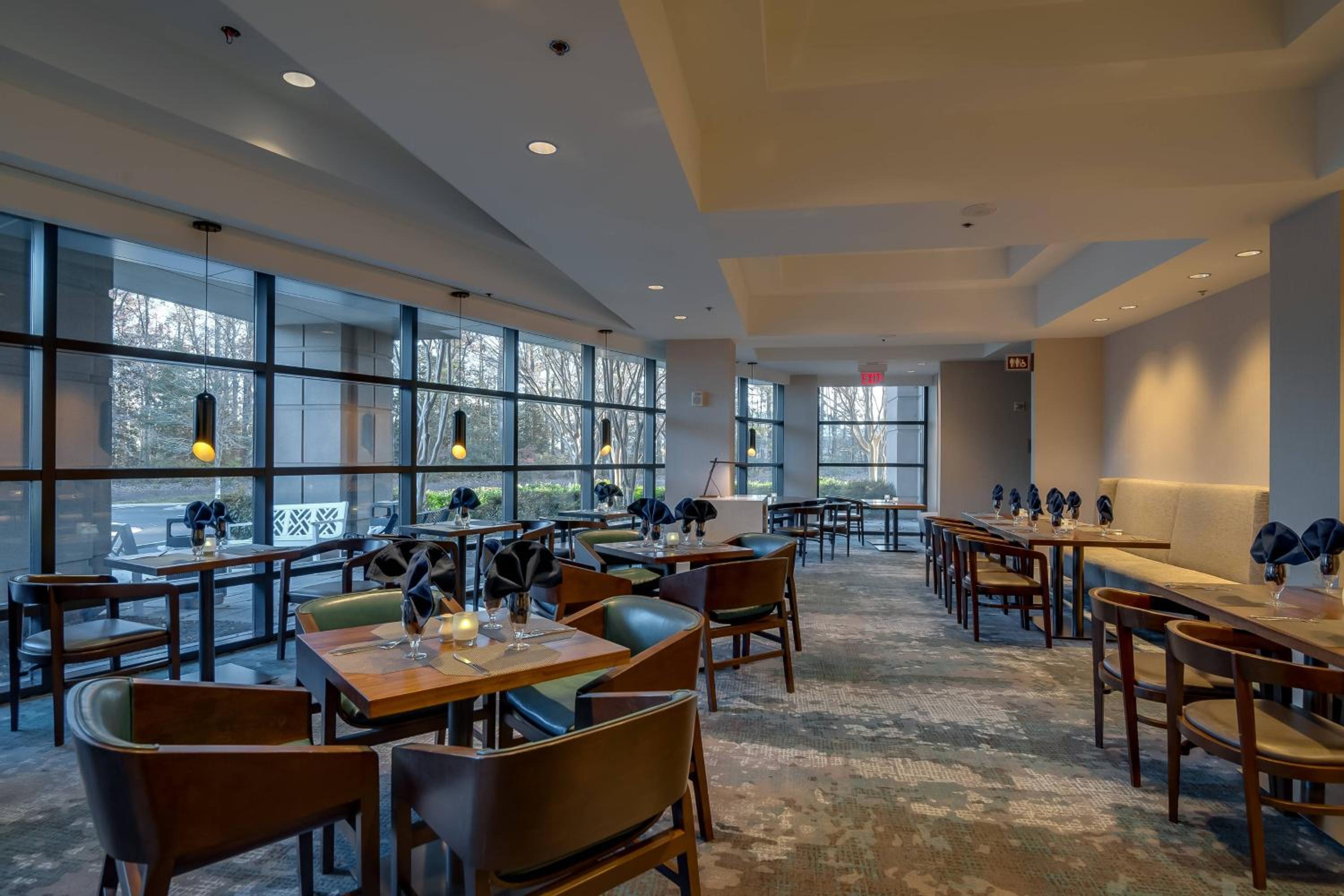 King Room - Club Access - Photo 8
