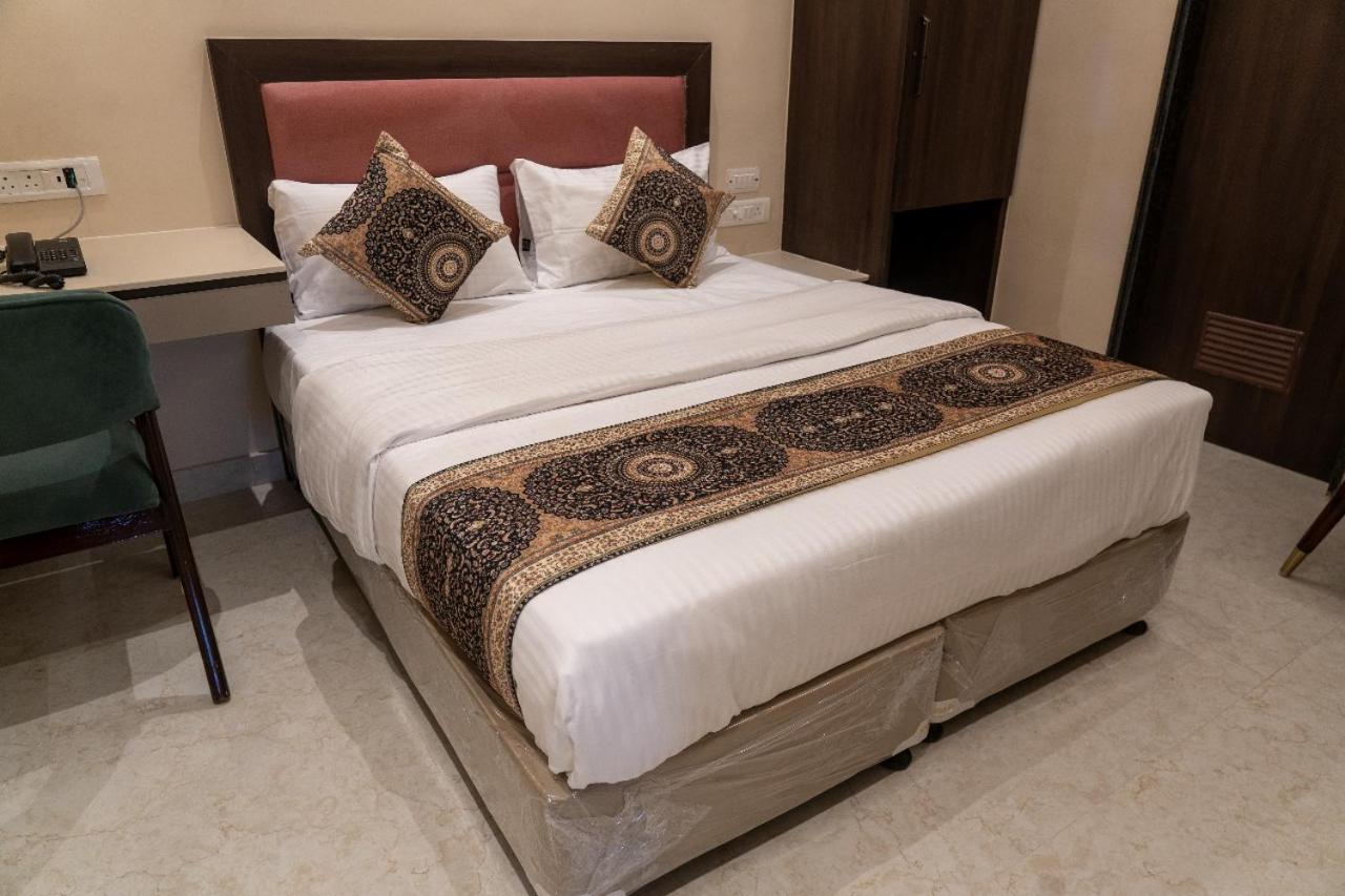 Deluxe Room - Photo 1