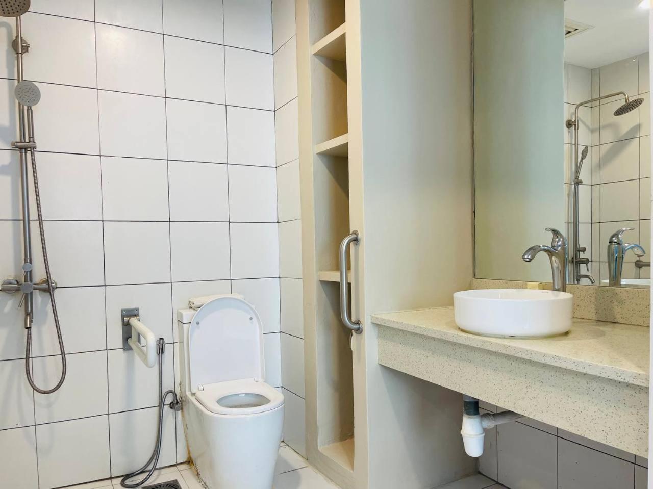 Standard Double Room - No Window