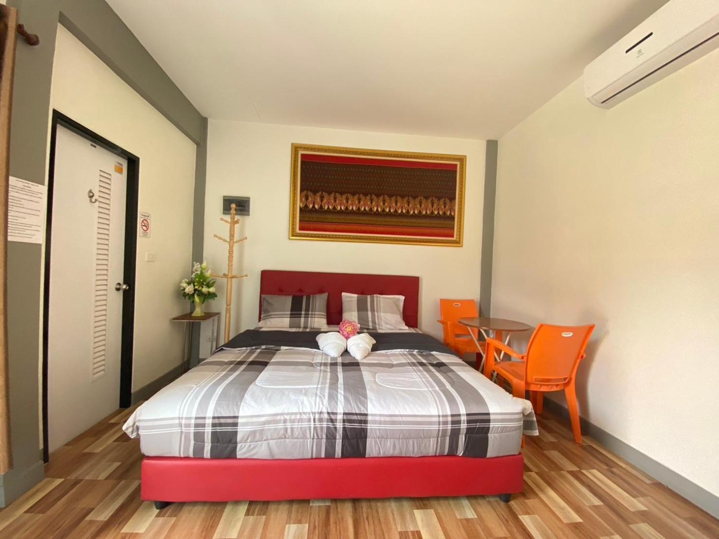 Standard Double Room photo 3