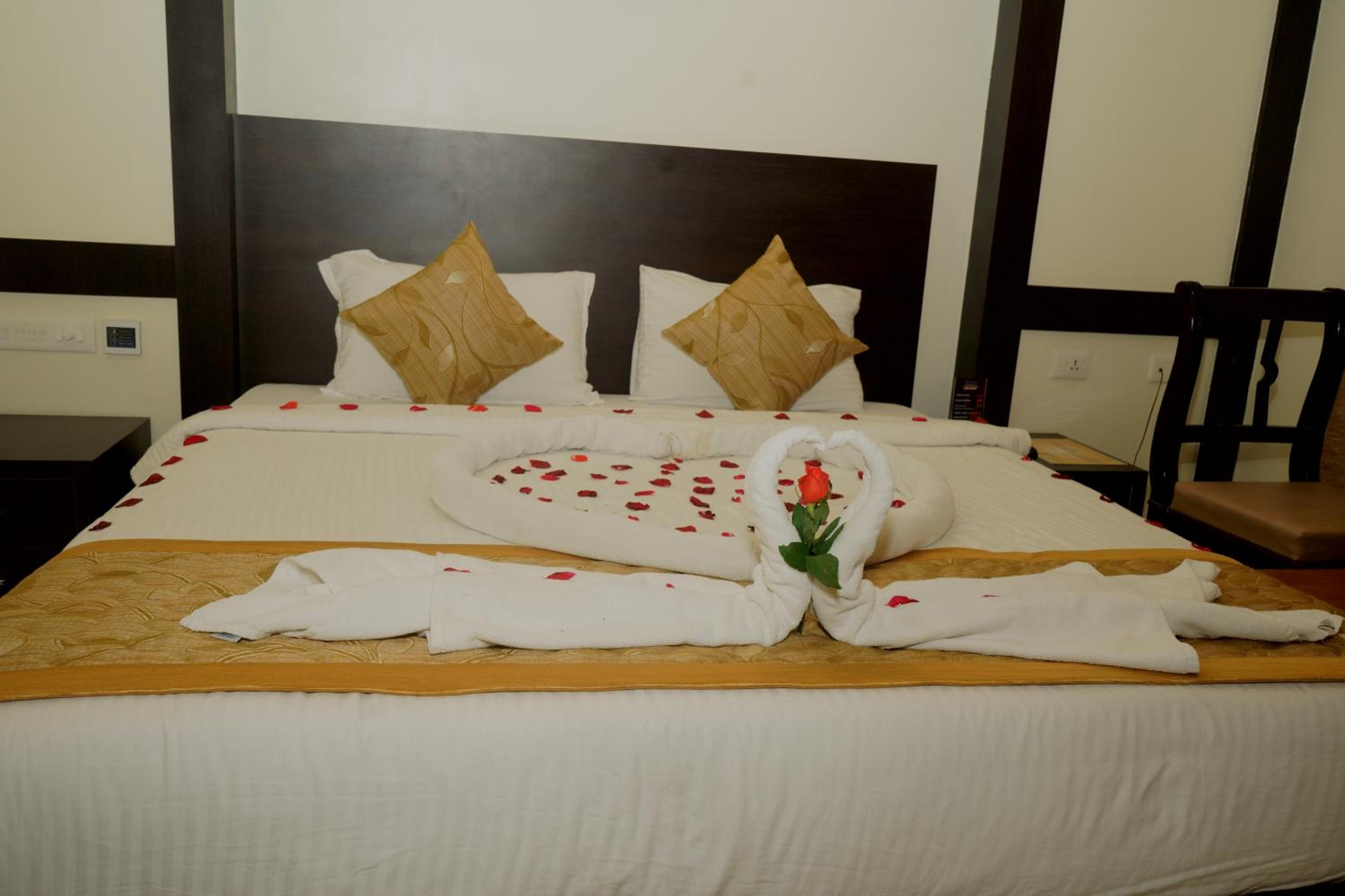 Deluxe Room - Photo 1