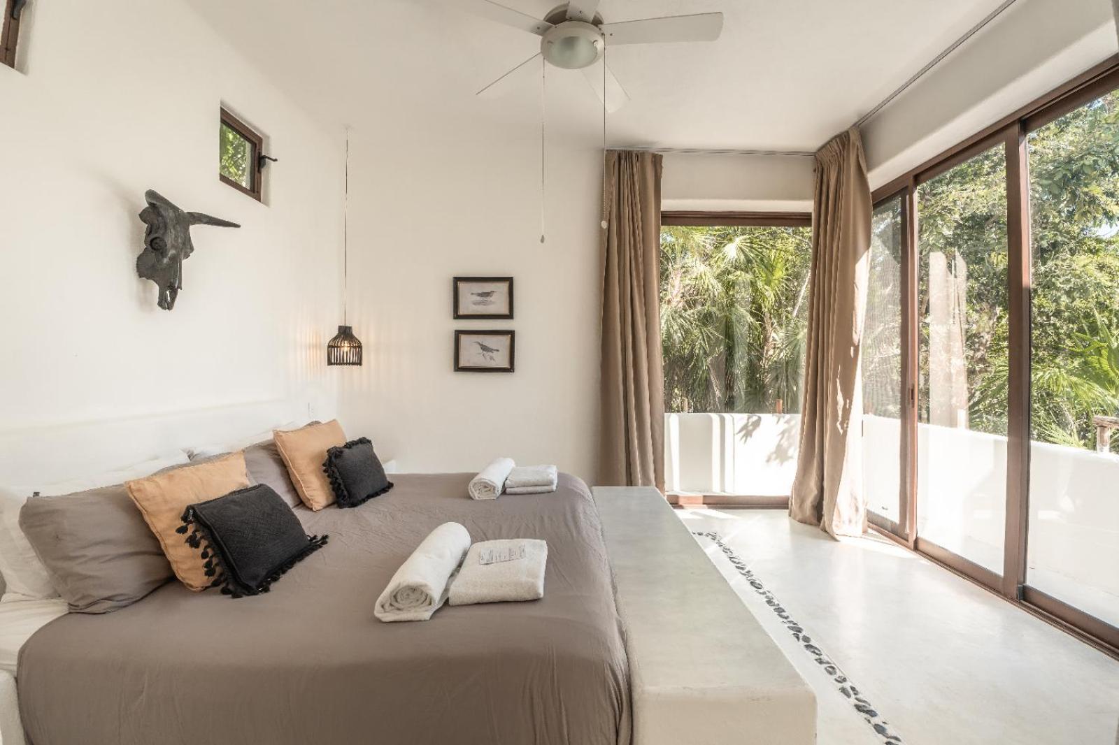 Villa photo 3