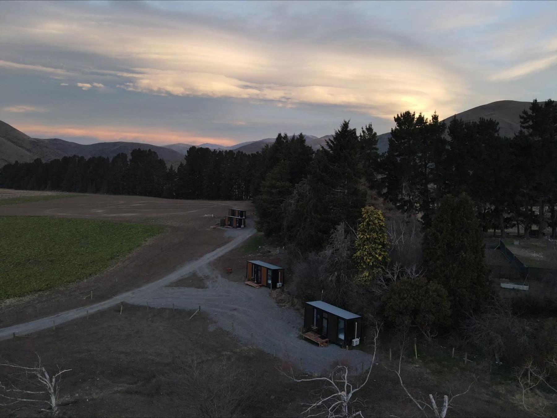 Mobile Home photo 2