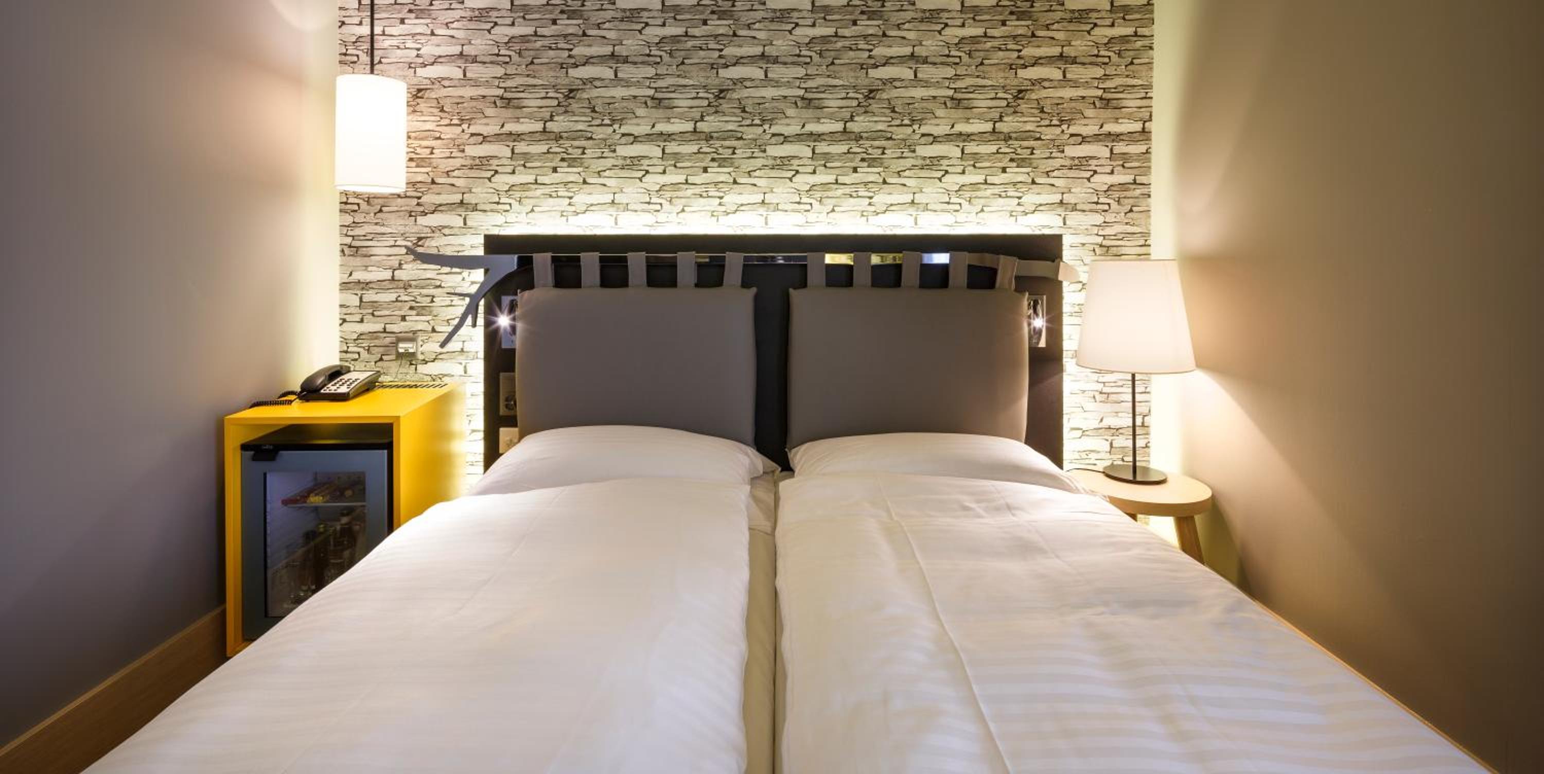 Superior Double or Twin Room - Photo 5