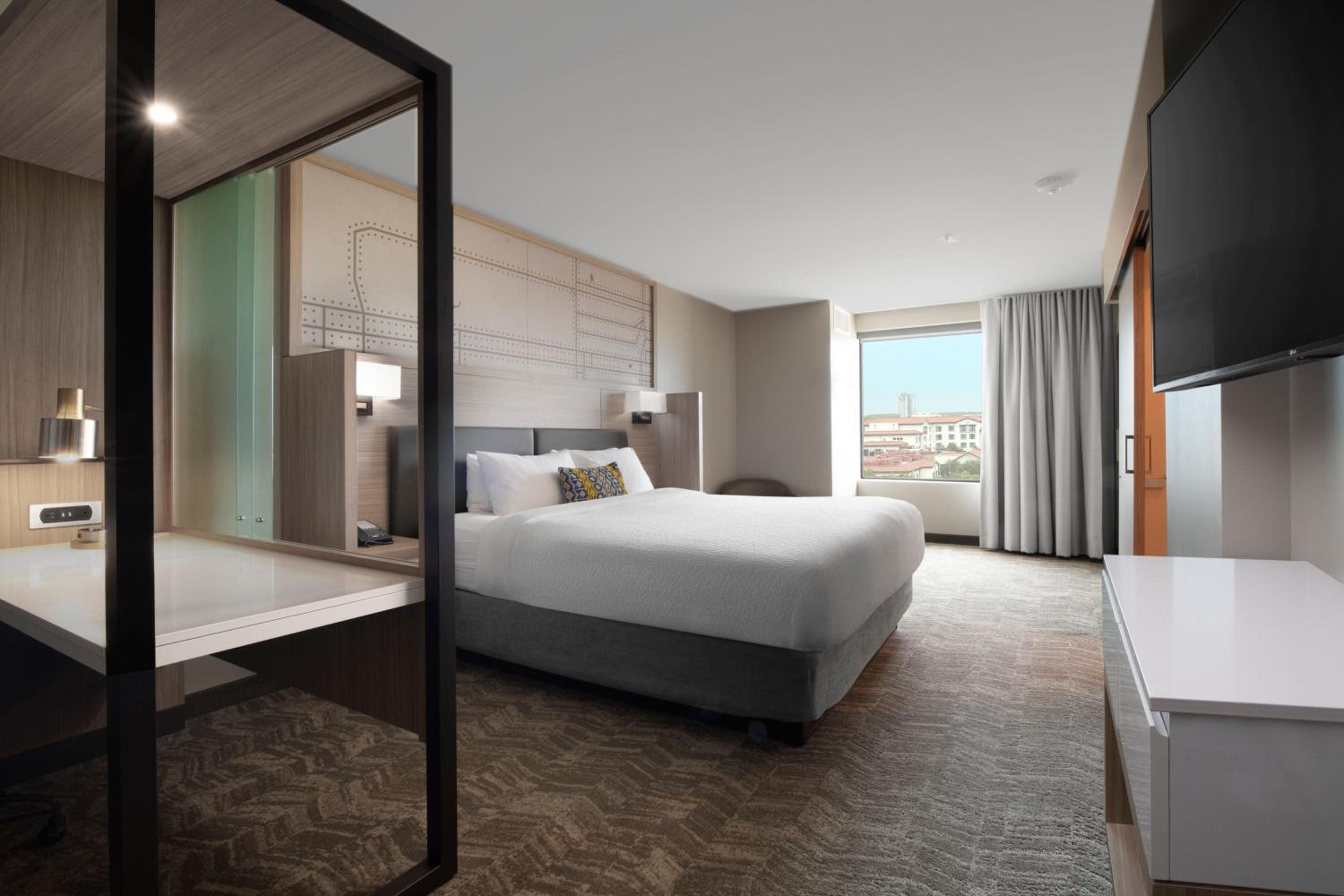 Queen Room with Two Queen Beds and Adapted Tub - Mobility and Hearing Accessible