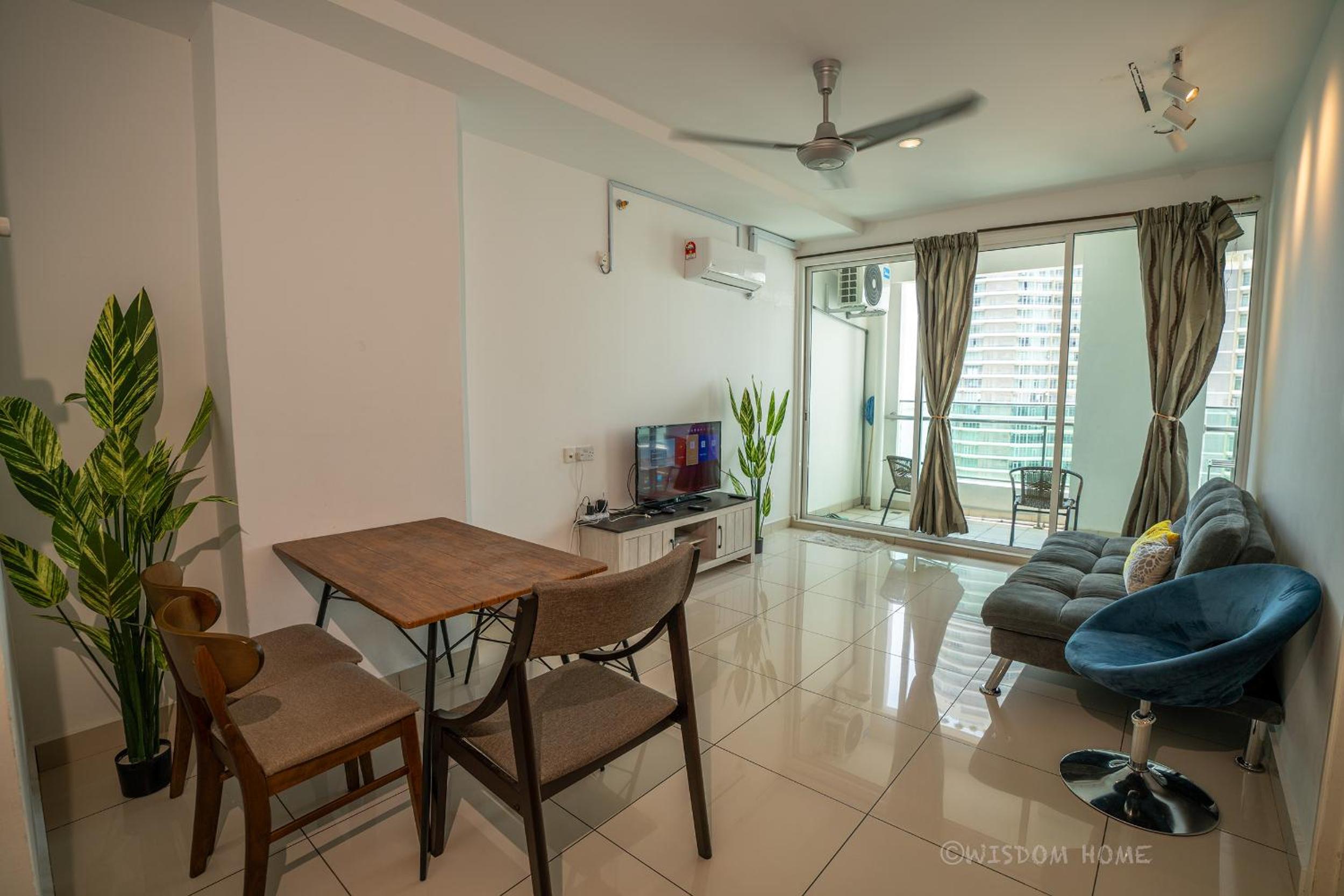 Two-Bedroom Apartment with Ocean View photo 2