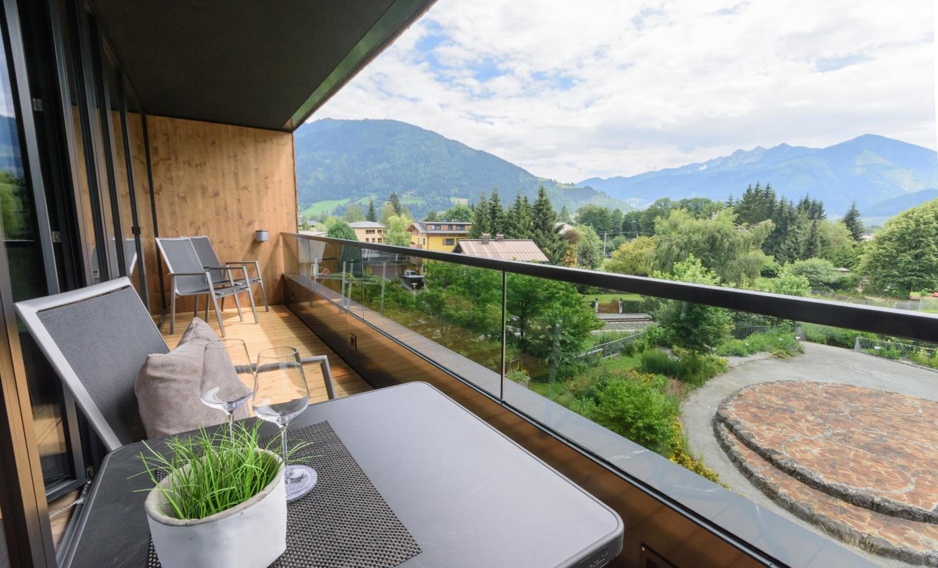 Two-Bedroom Apartment with Balcony - Top 17 photo 2