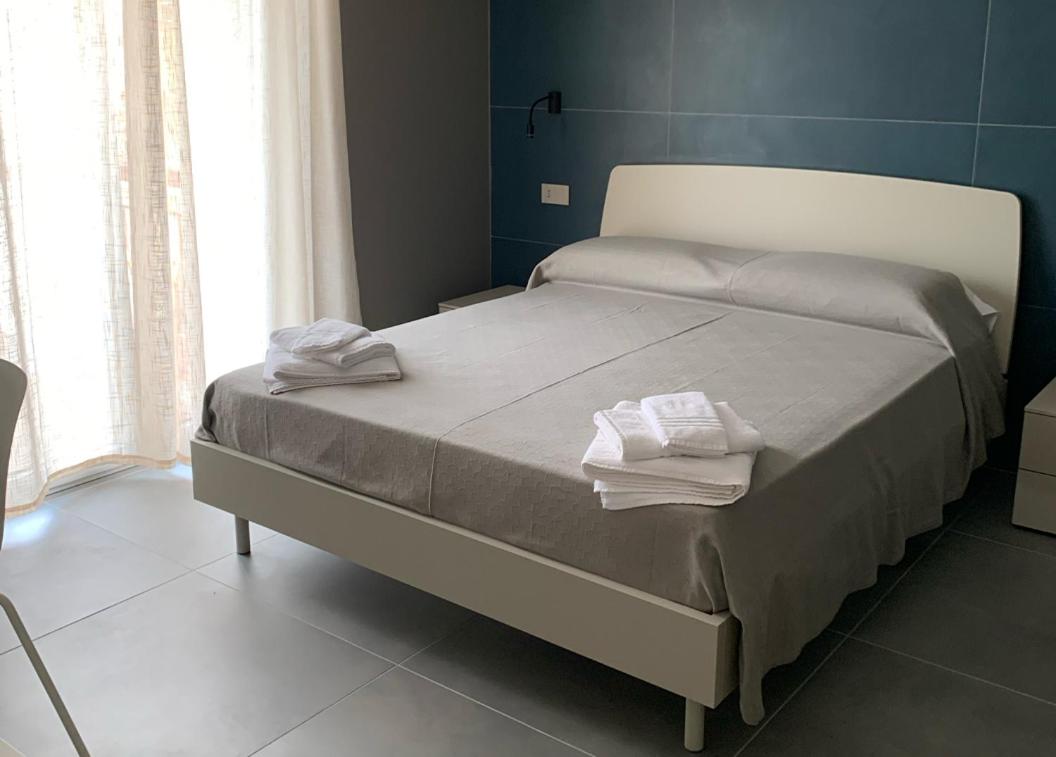 Triple Room with Private Bathroom photo 3