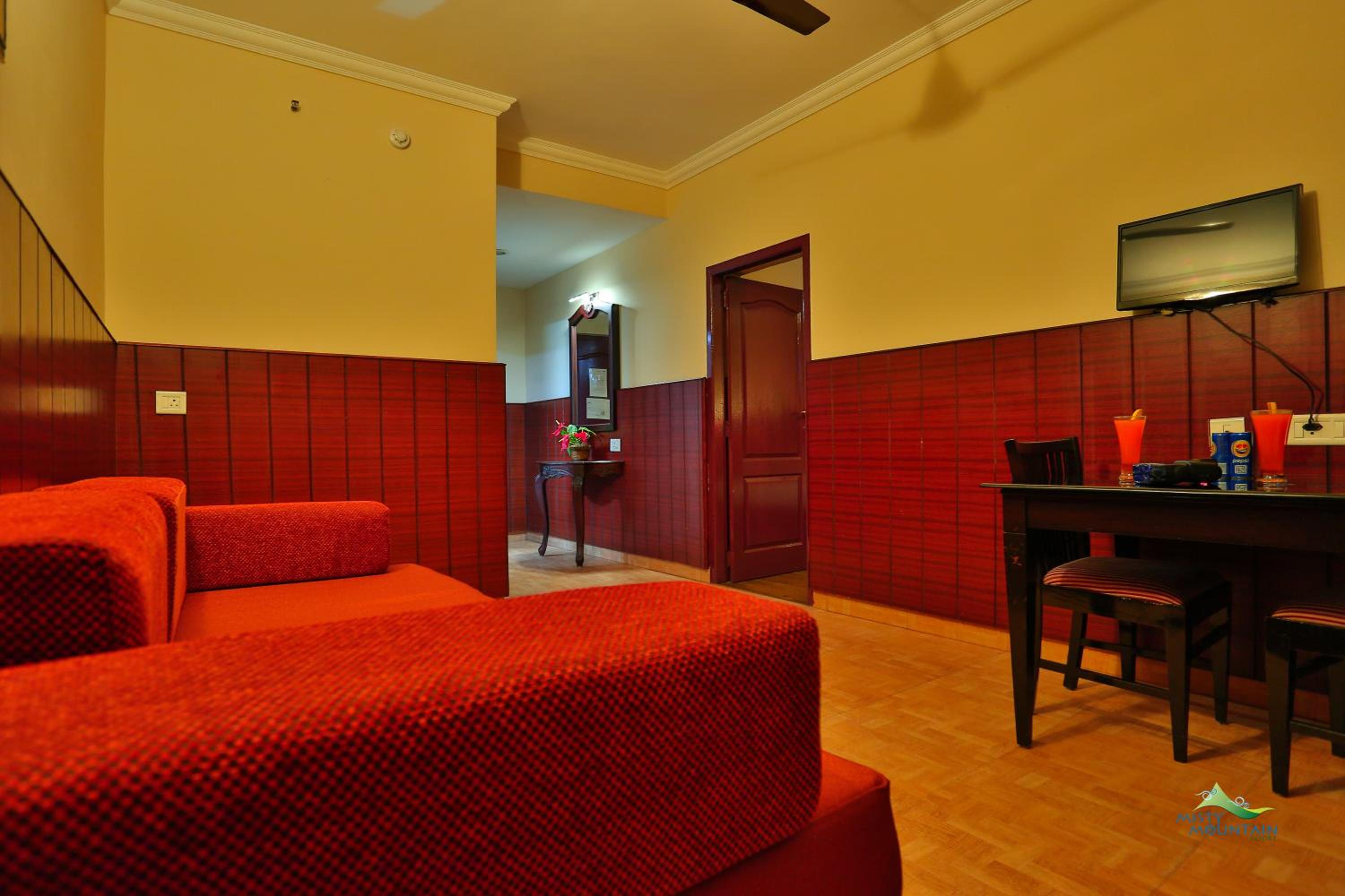 Superior King Room photo 1