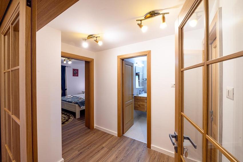 Apartment - Photo 4