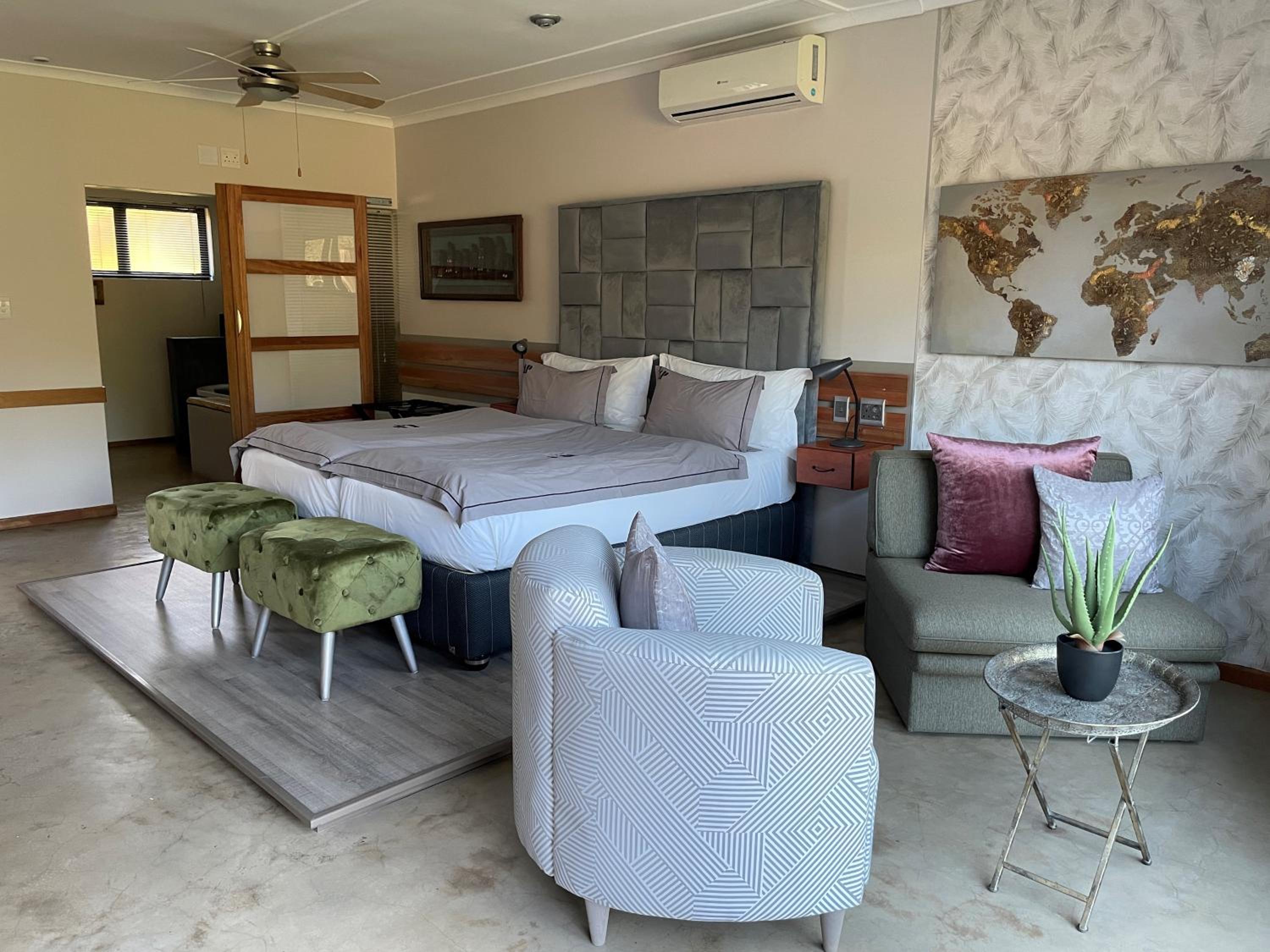 Suite with Lake View photo 1