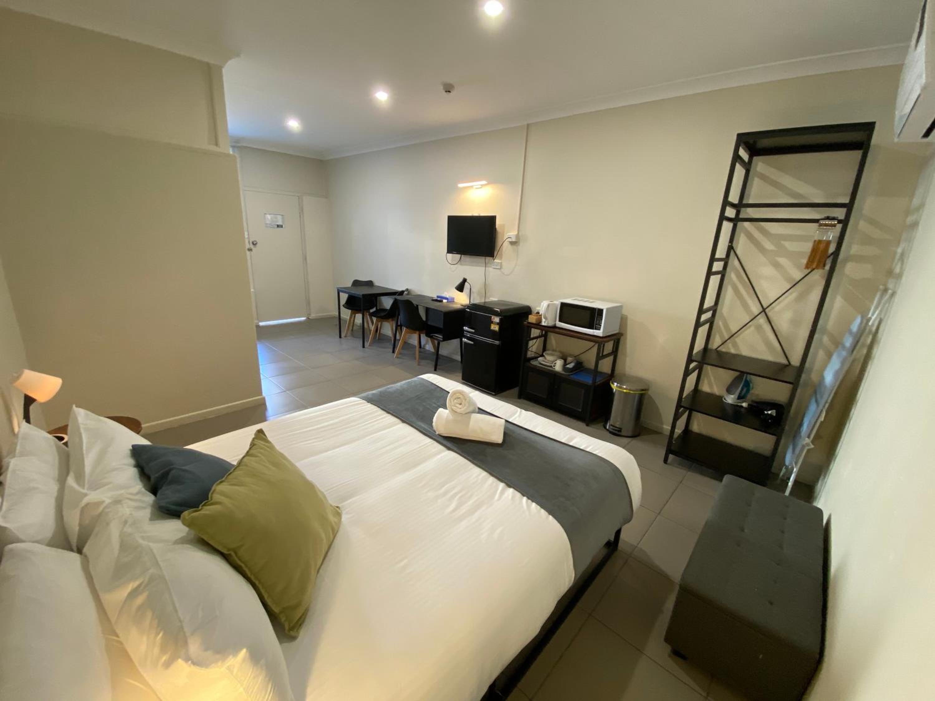 Standard Queen Room - Photo 1