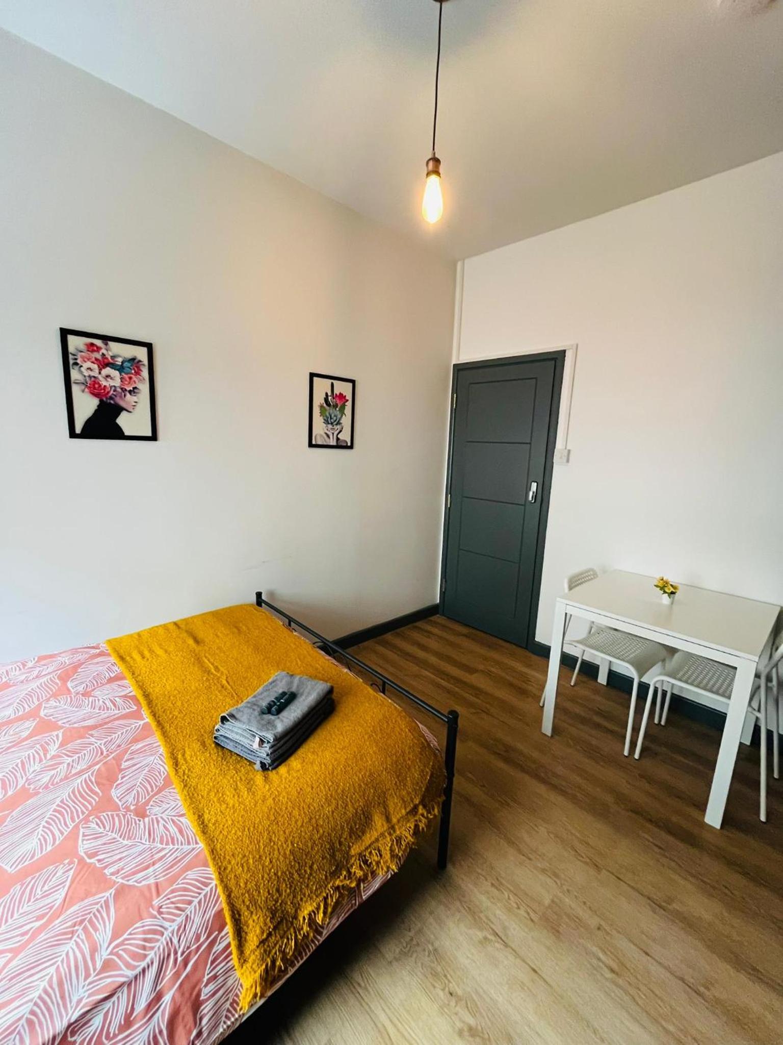 Economy Double Room photo 3