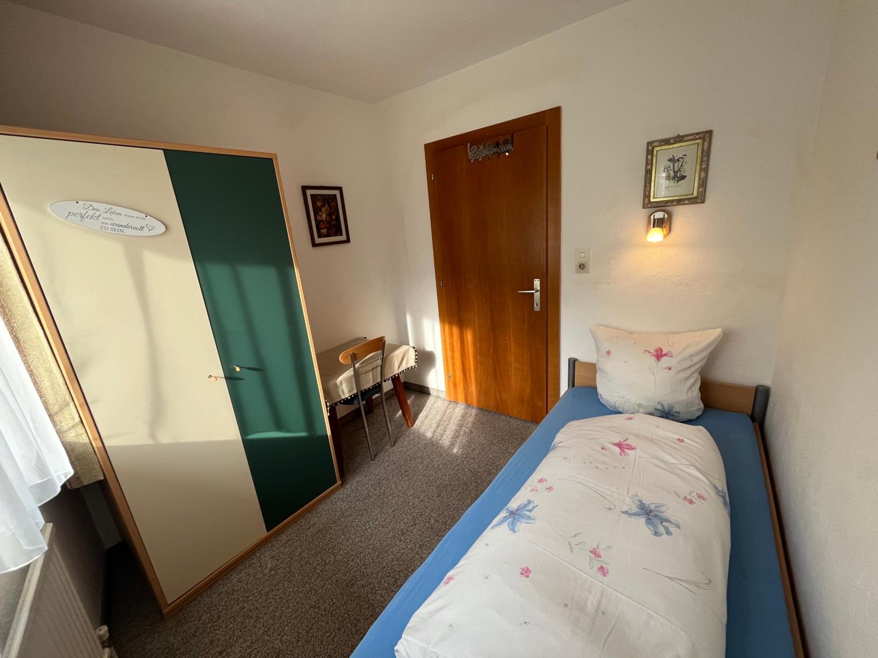 Three-Bedroom Apartment with View photo 1