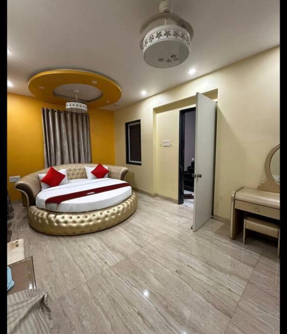 Villa photo 1