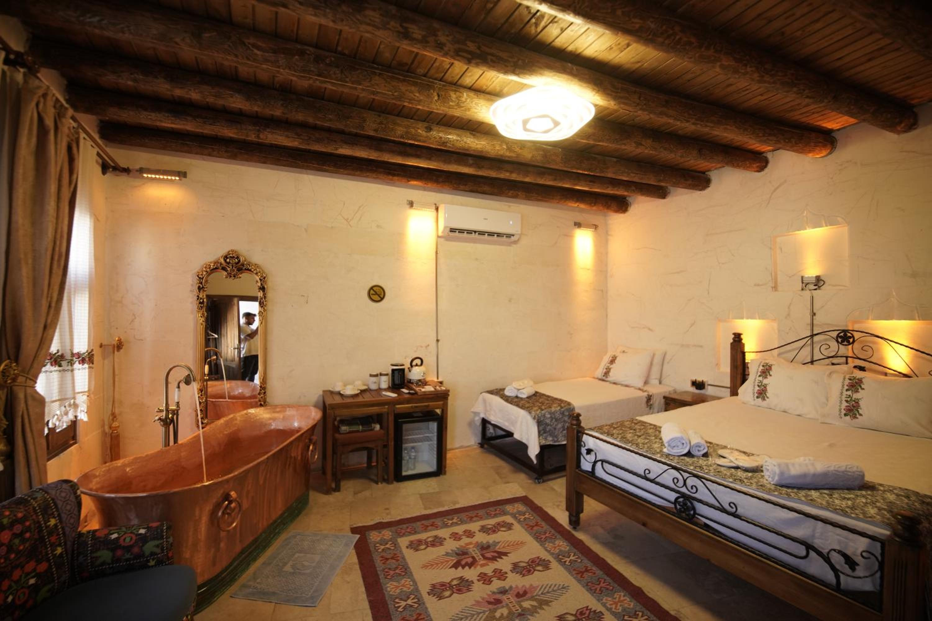 Deluxe Room photo 1