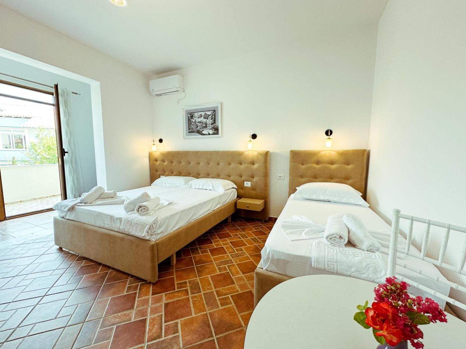 Triple Room with Balcony