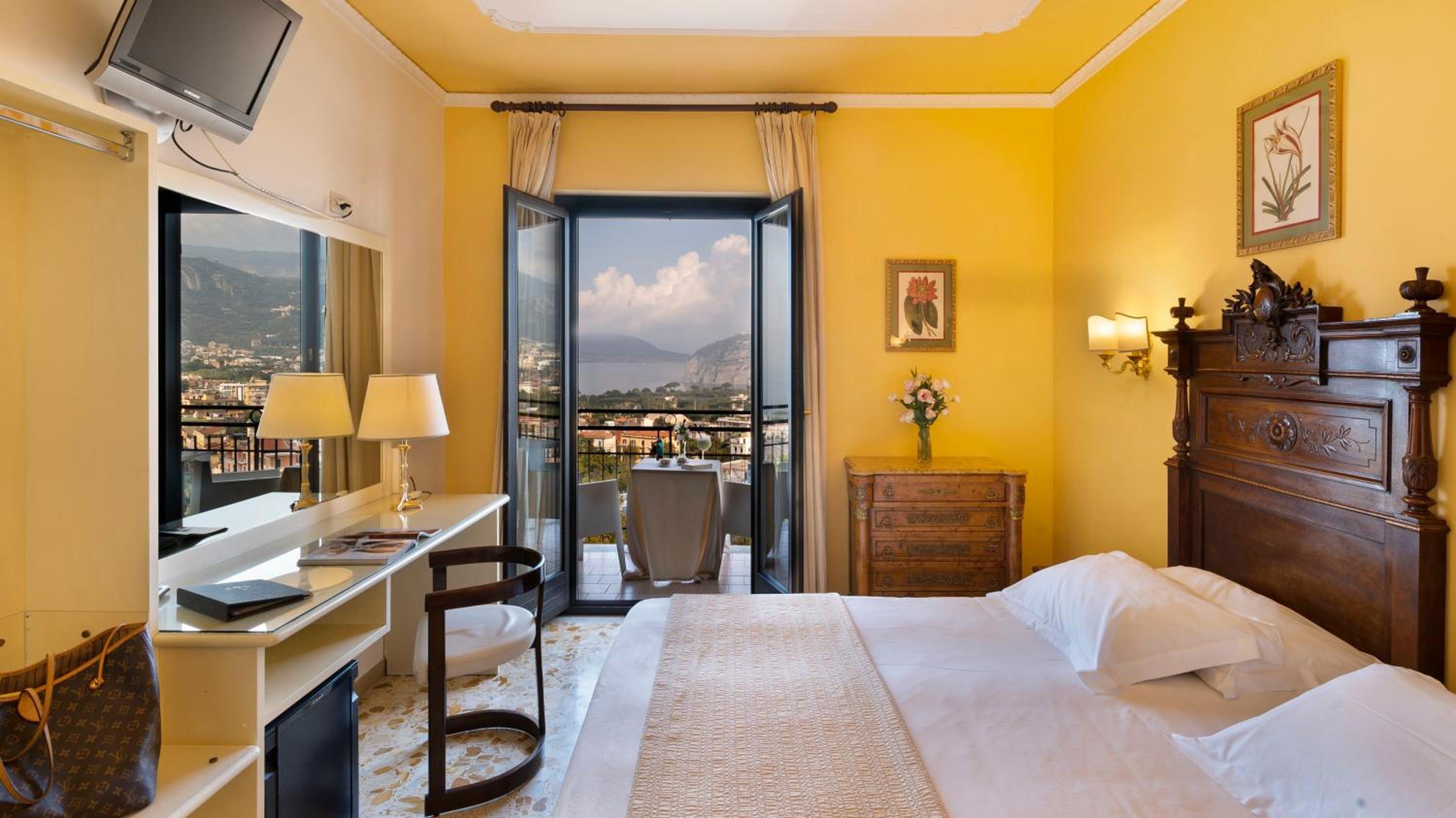Double Room - Photo 1