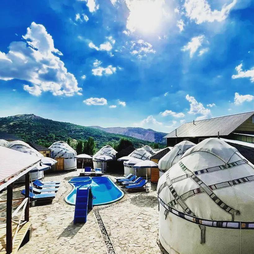 Double Room with Mountain View