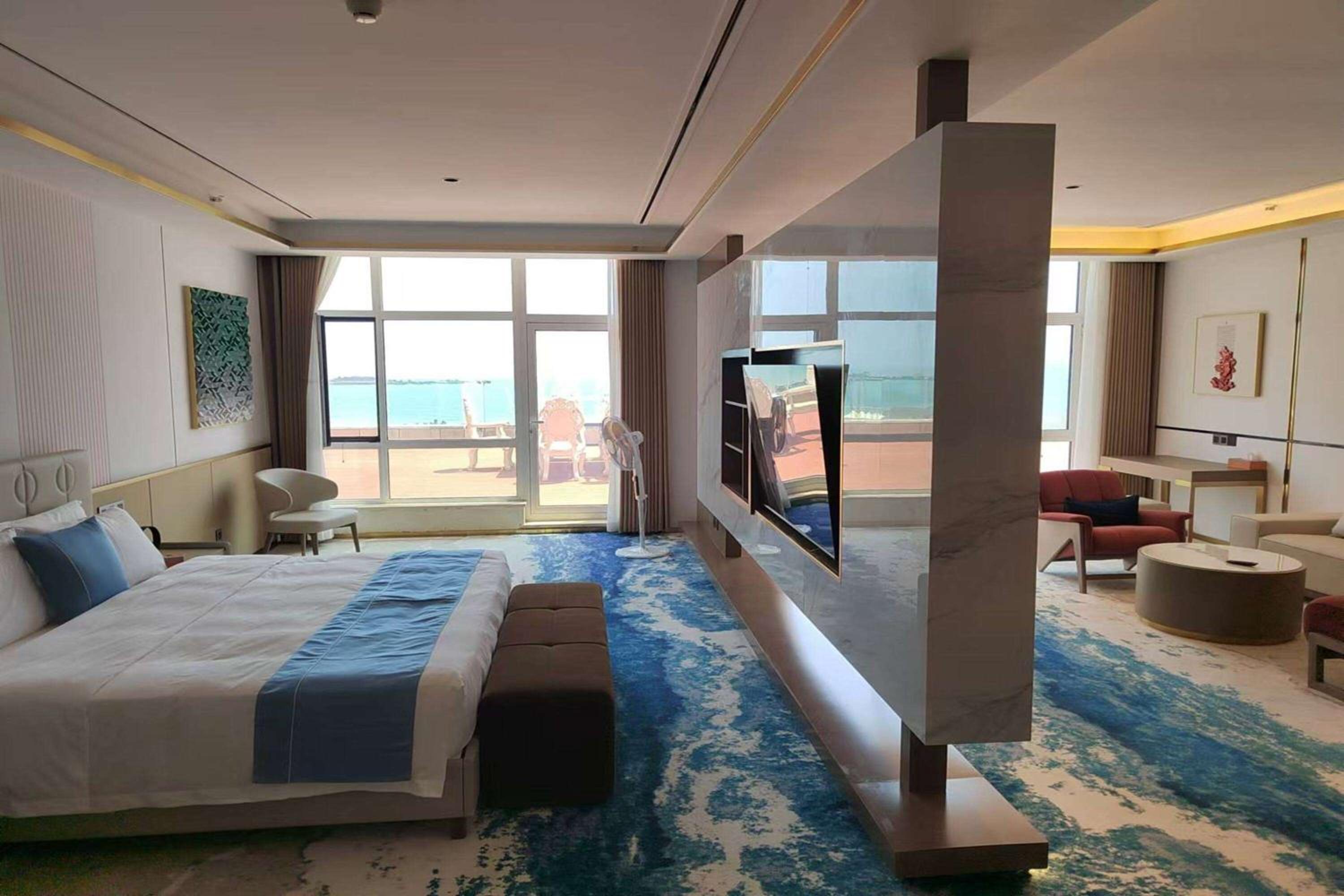 Executive Twin Suite
