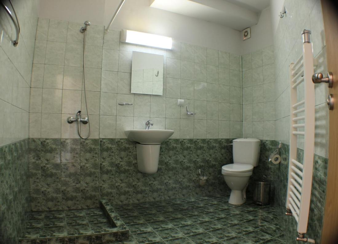 Standard Twin Room with Balcony photo 3